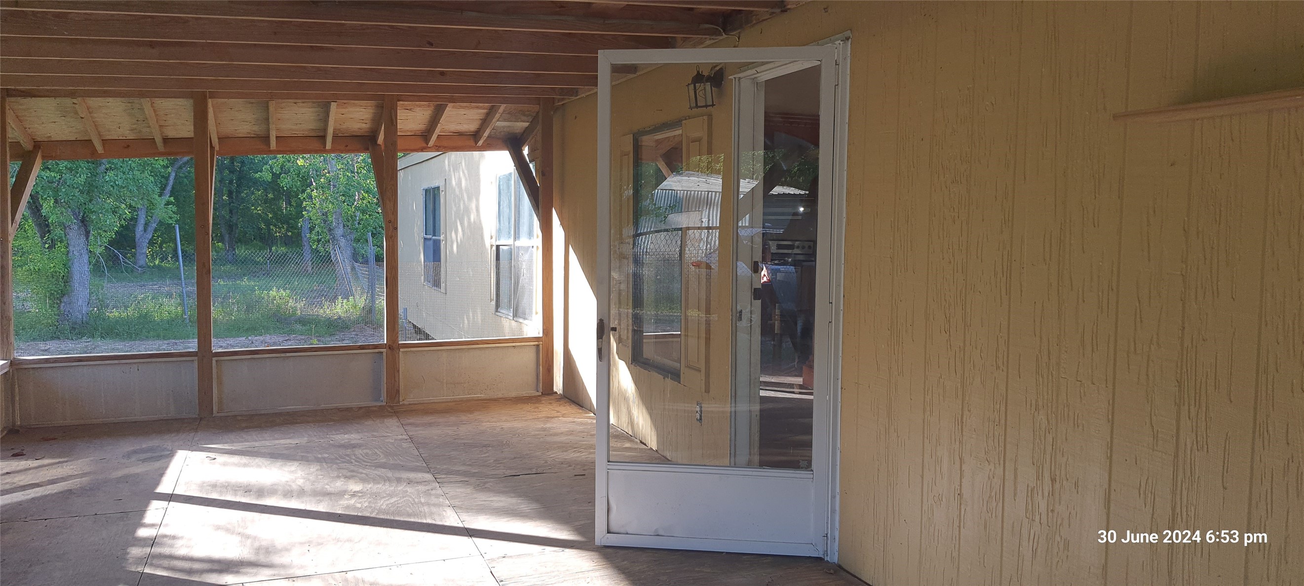 28828 Fm 1462 Road, Damon, TX 77430