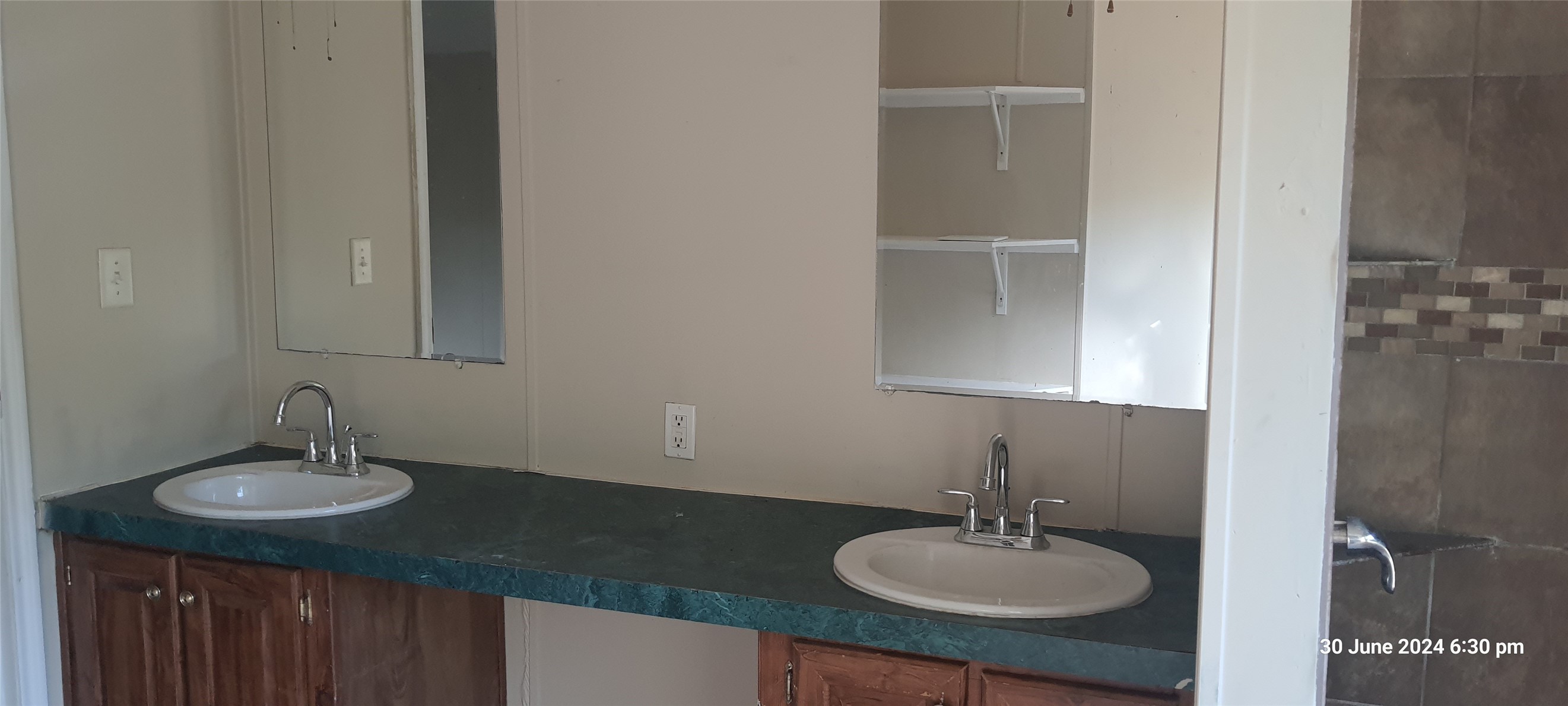 28828 Fm 1462 Road, Damon, TX 77430