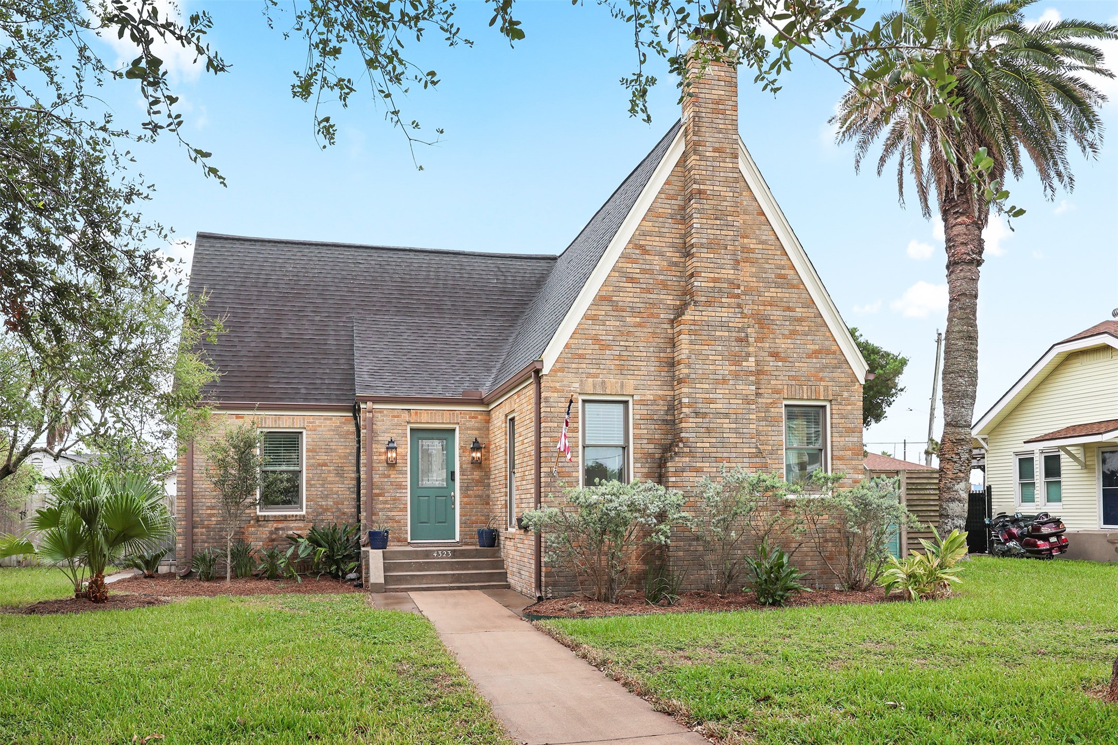 4323 Sherman Boulevard, Galveston, TX 77550