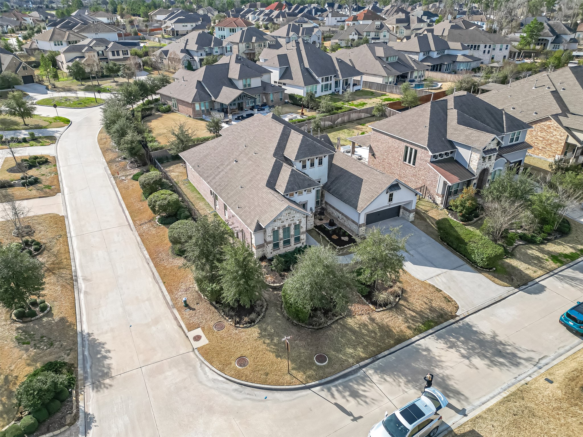 Aerial view shows the corner lot location
