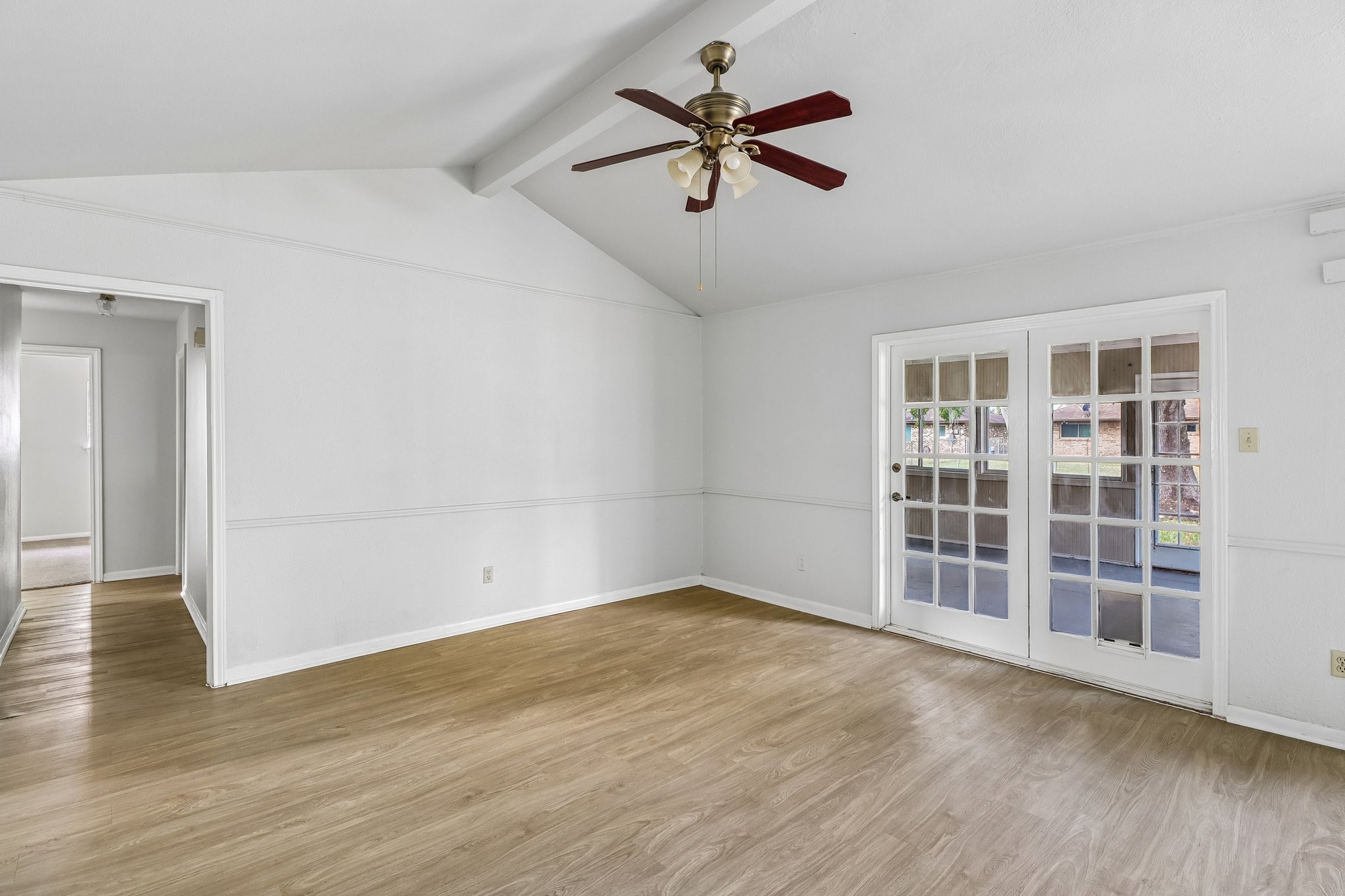 727 Hollyhock Street, Richwood, TX 77531