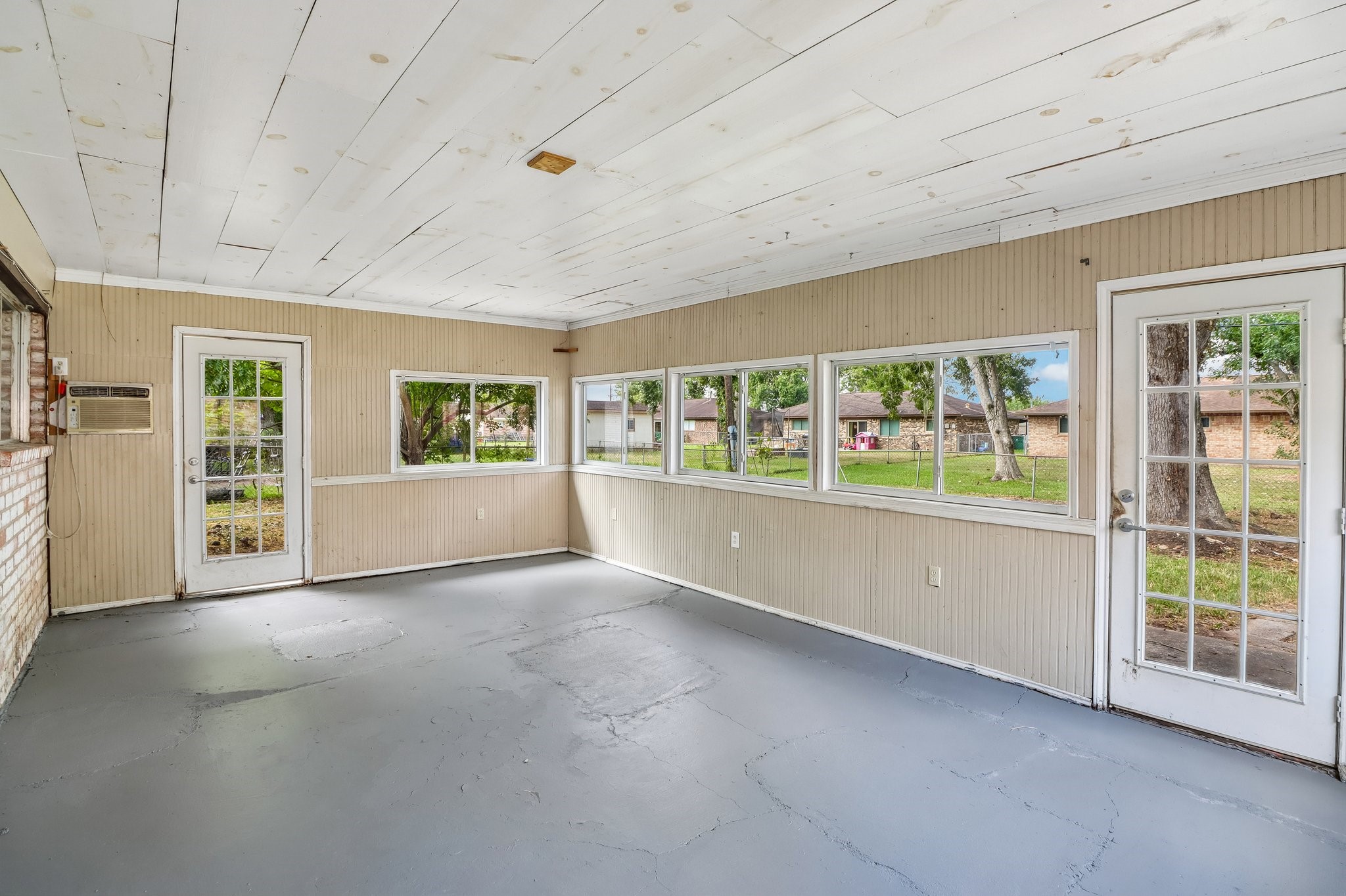 727 Hollyhock Street, Richwood, TX 77531