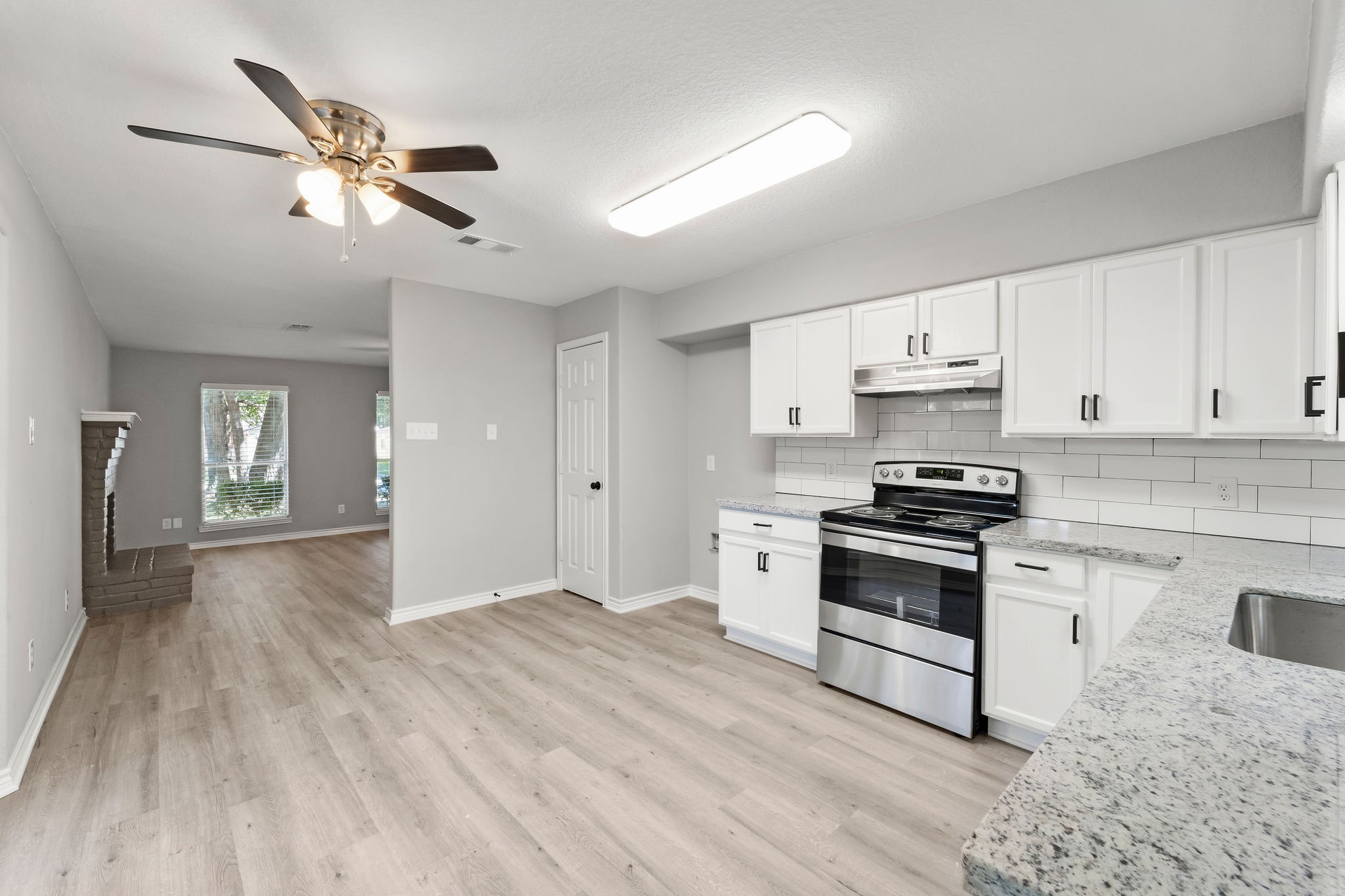 23227 Wintergate Drive, Spring, TX 77373