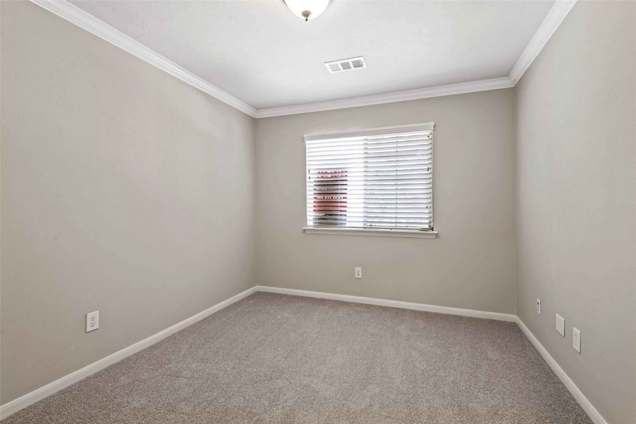 107 S Spiral Vine Circle, The Woodlands, TX 77381
