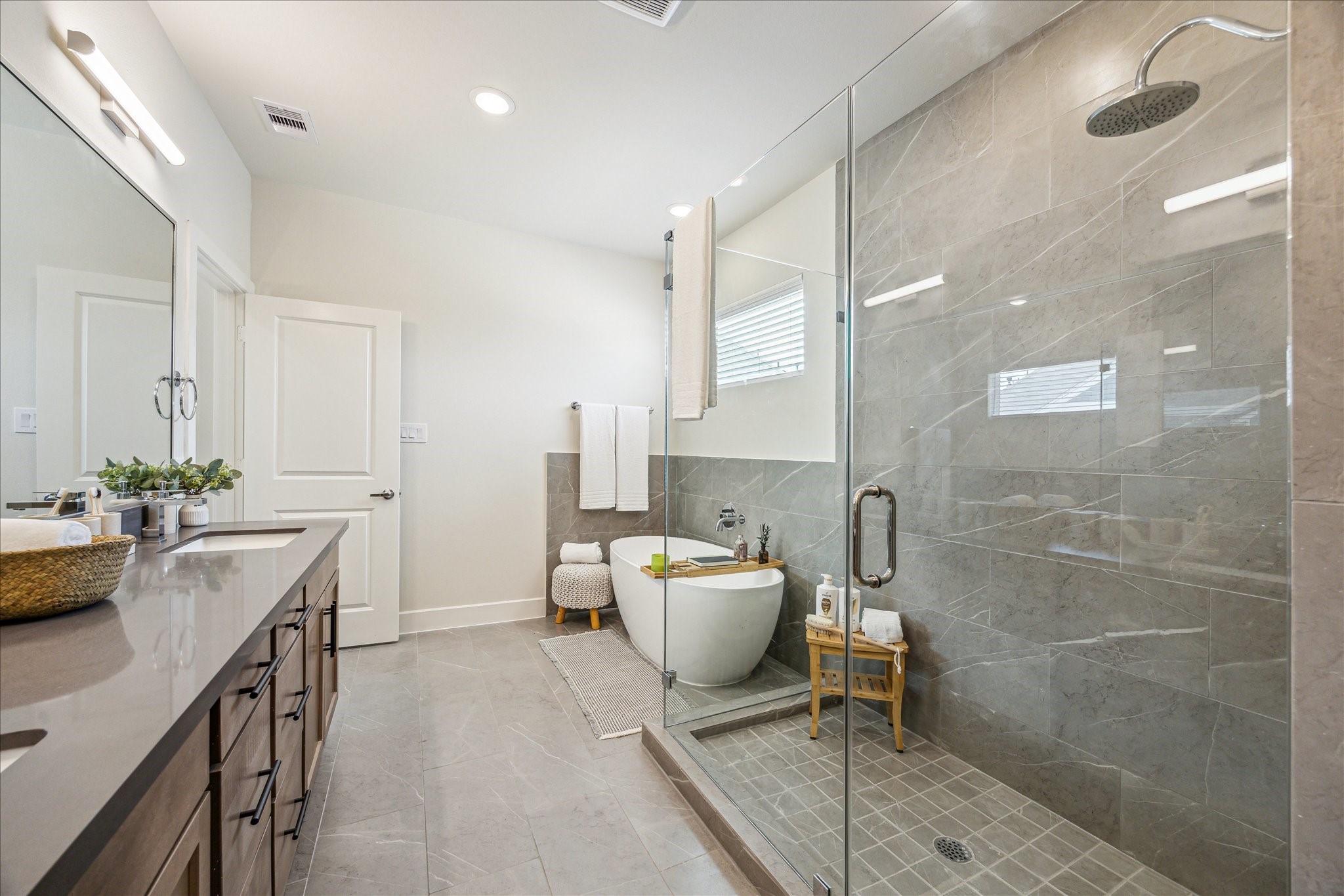 Representative photo showing the communitys model home primary bathroom. Layout and selections may vary.