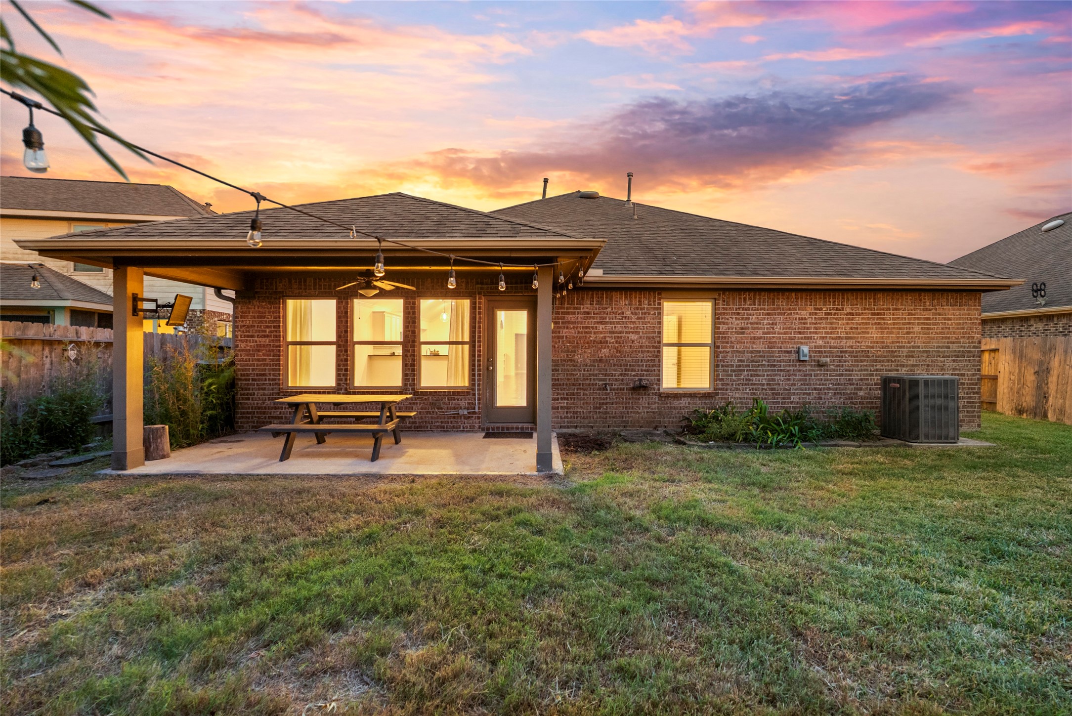 3056 Arbor Ranch Court, League City, TX 77539