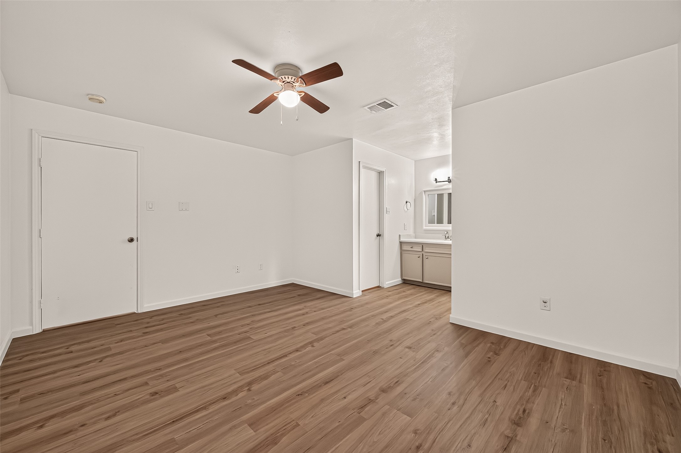 34 Green Bough Court, The Woodlands, TX 77380
