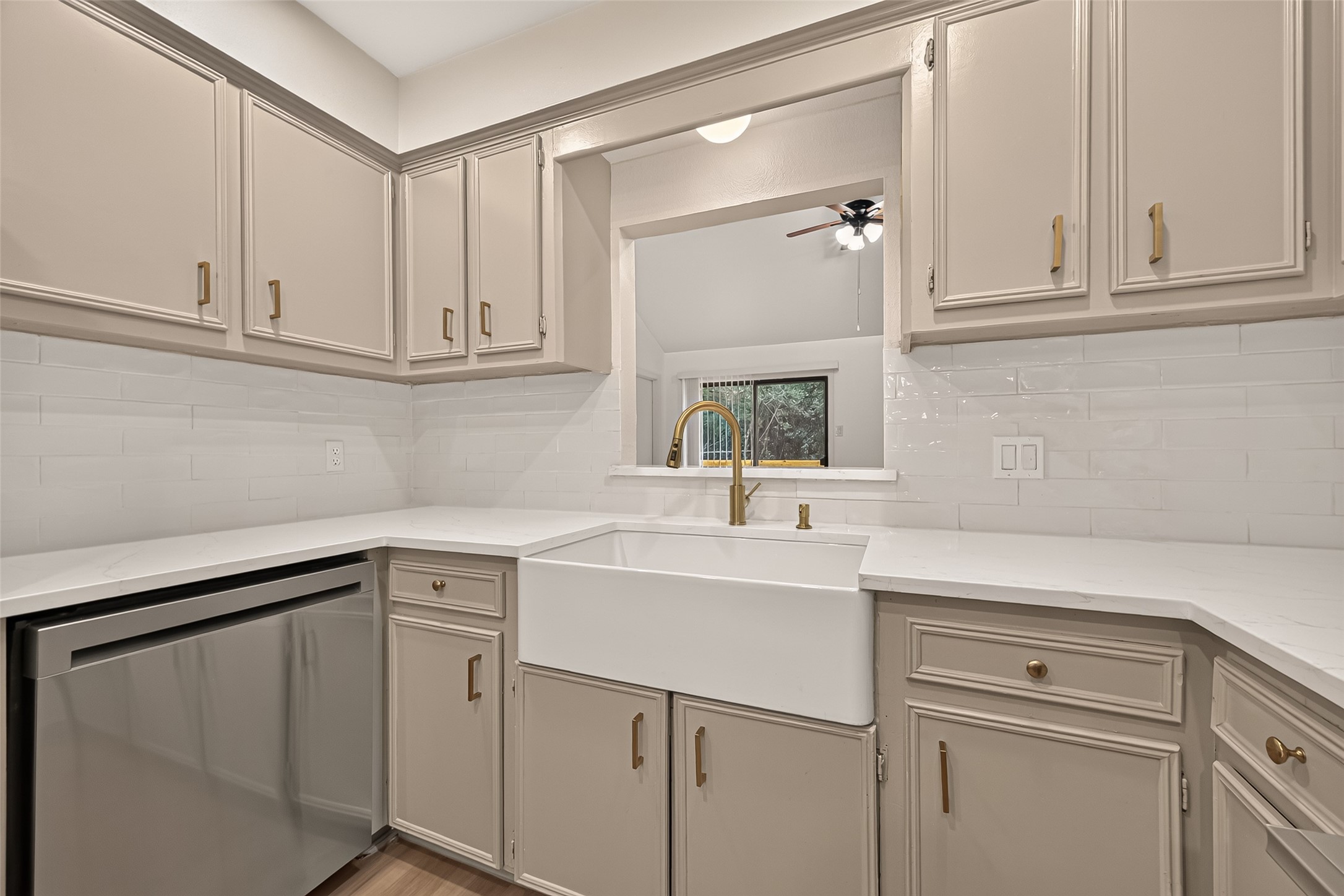 34 Green Bough Court, The Woodlands, TX 77380