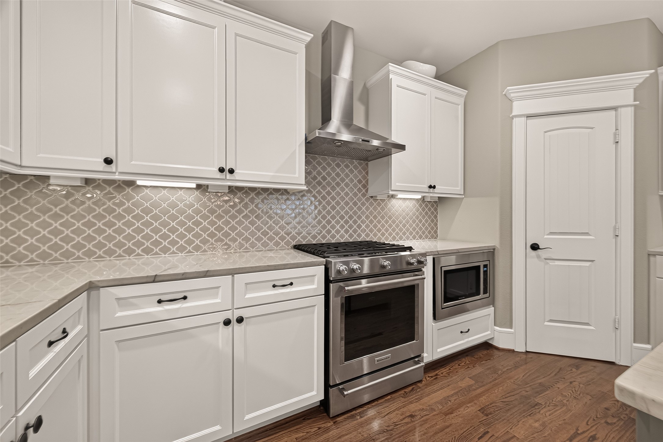 730 E 17th Street, Houston, TX 77008