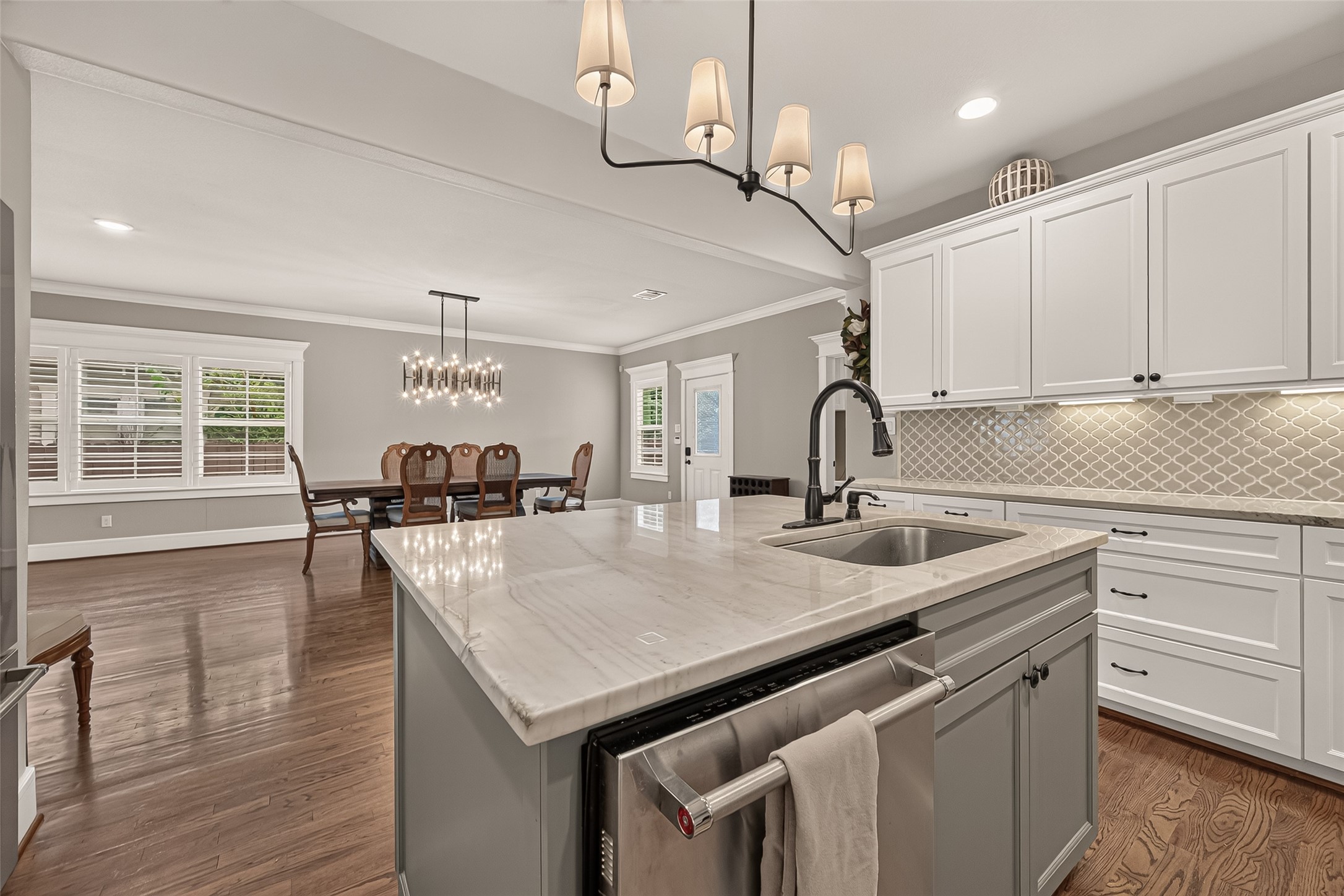 730 E 17th Street, Houston, TX 77008
