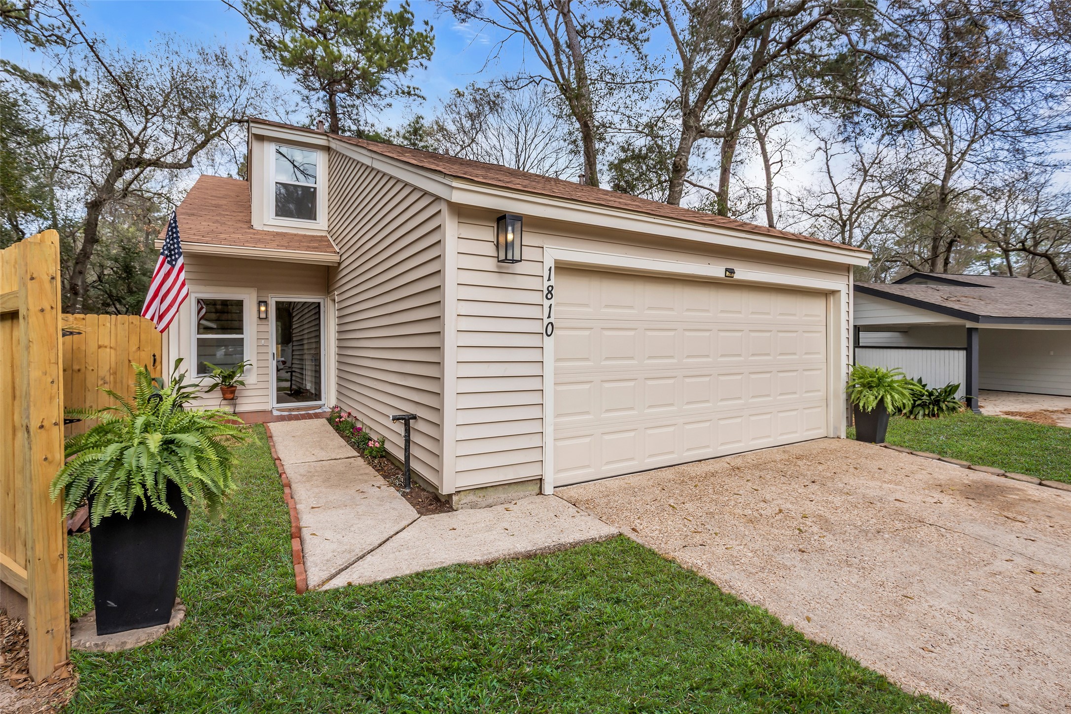 1810 N Red Cedar Circle, The Woodlands, TX 77380 1810 N Red Cedar Circle, The Woodlands, TX 77380