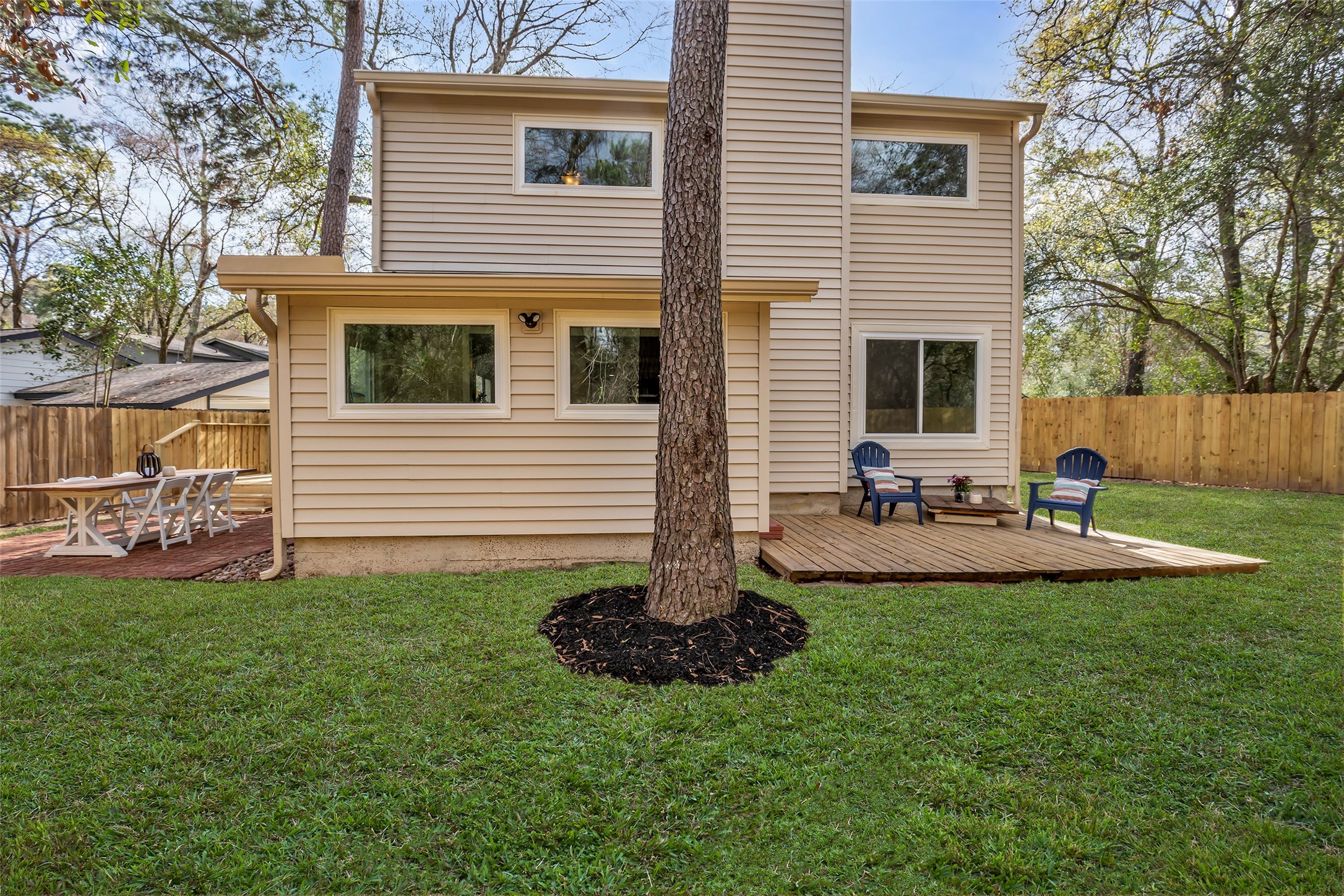 1810 N Red Cedar Circle, The Woodlands, TX 77380