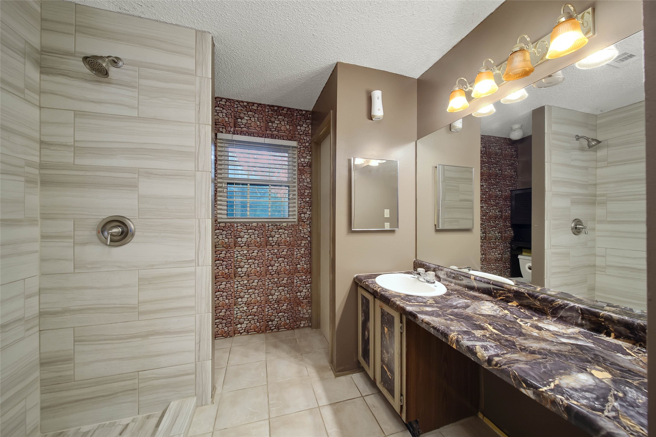 19112 Fm 1485 Road, New Caney, TX 77357