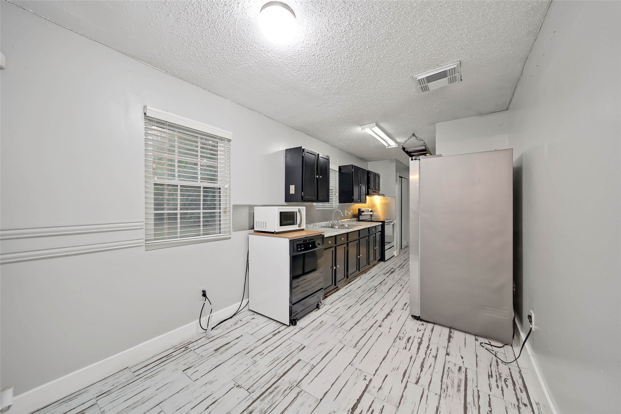 19112 Fm 1485 Road, New Caney, TX 77357