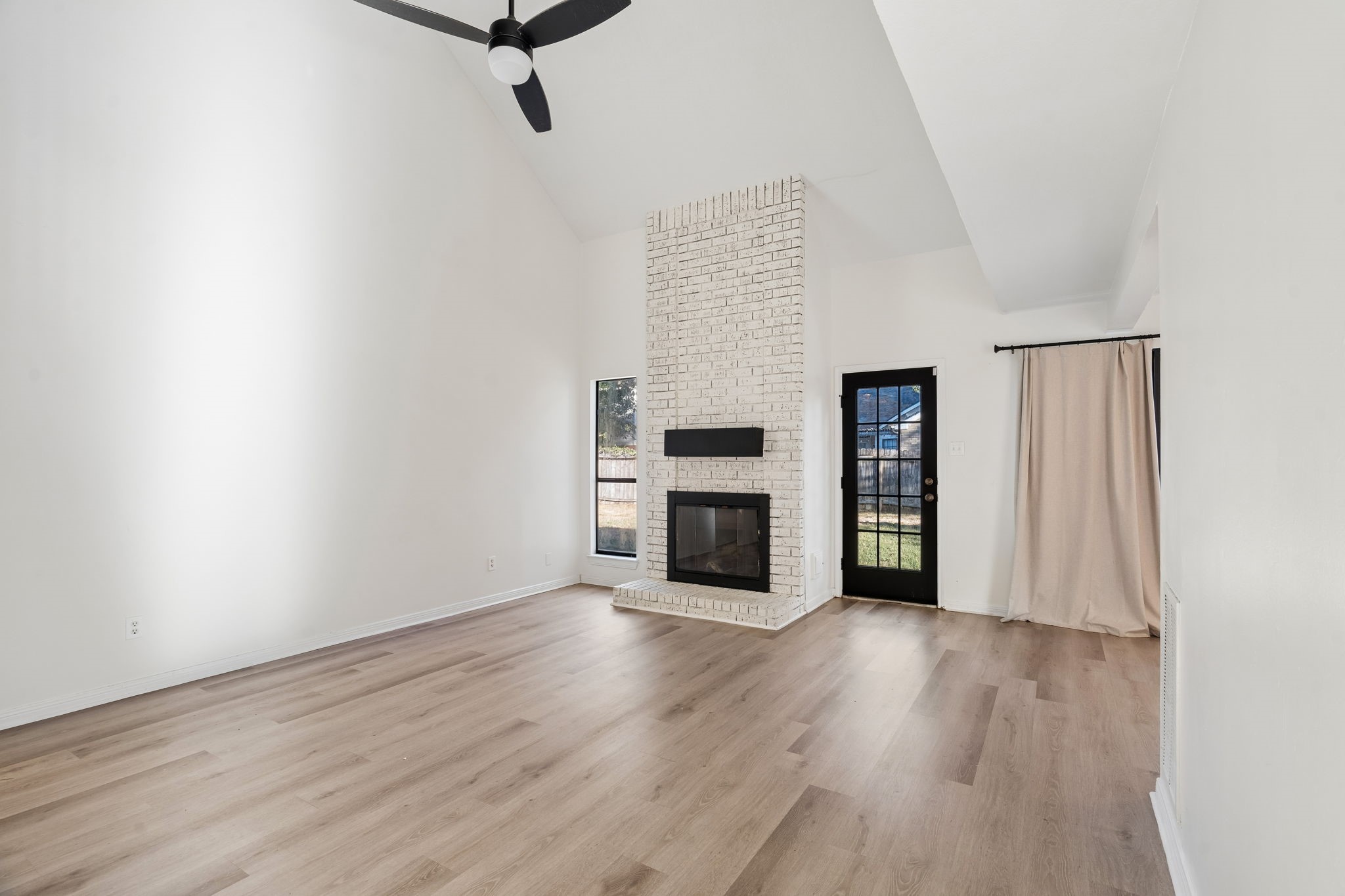 3515 Grove Oaks Drive, Houston, TX 77339