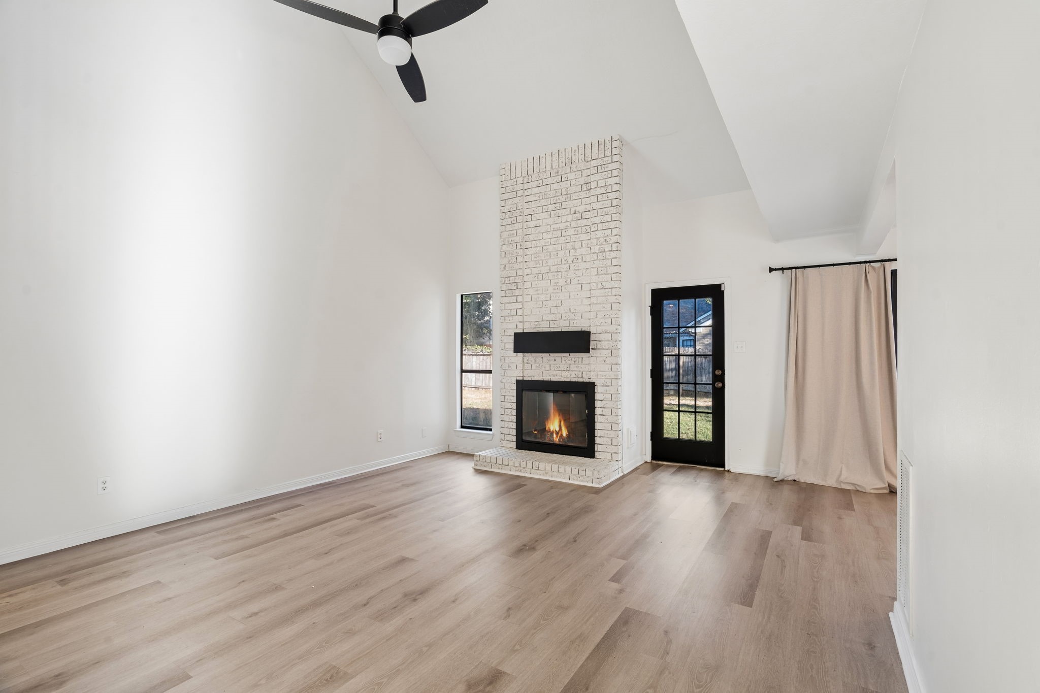 3515 Grove Oaks Drive, Houston, TX 77339
