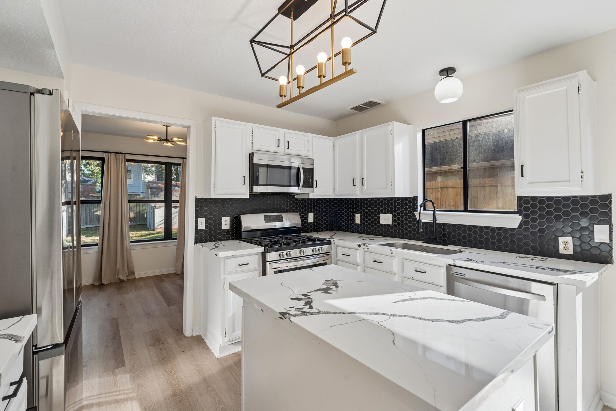 3515 Grove Oaks Drive, Houston, TX 77339
