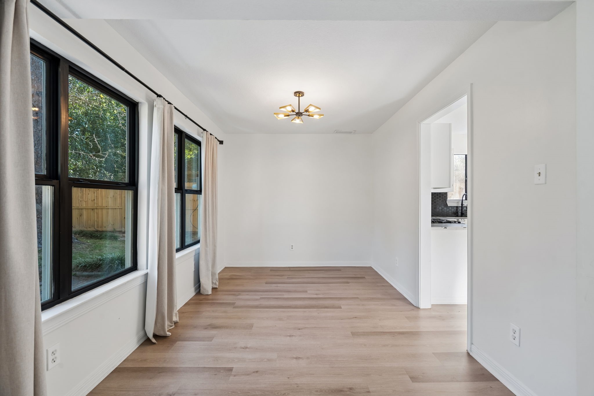 3515 Grove Oaks Drive, Houston, TX 77339