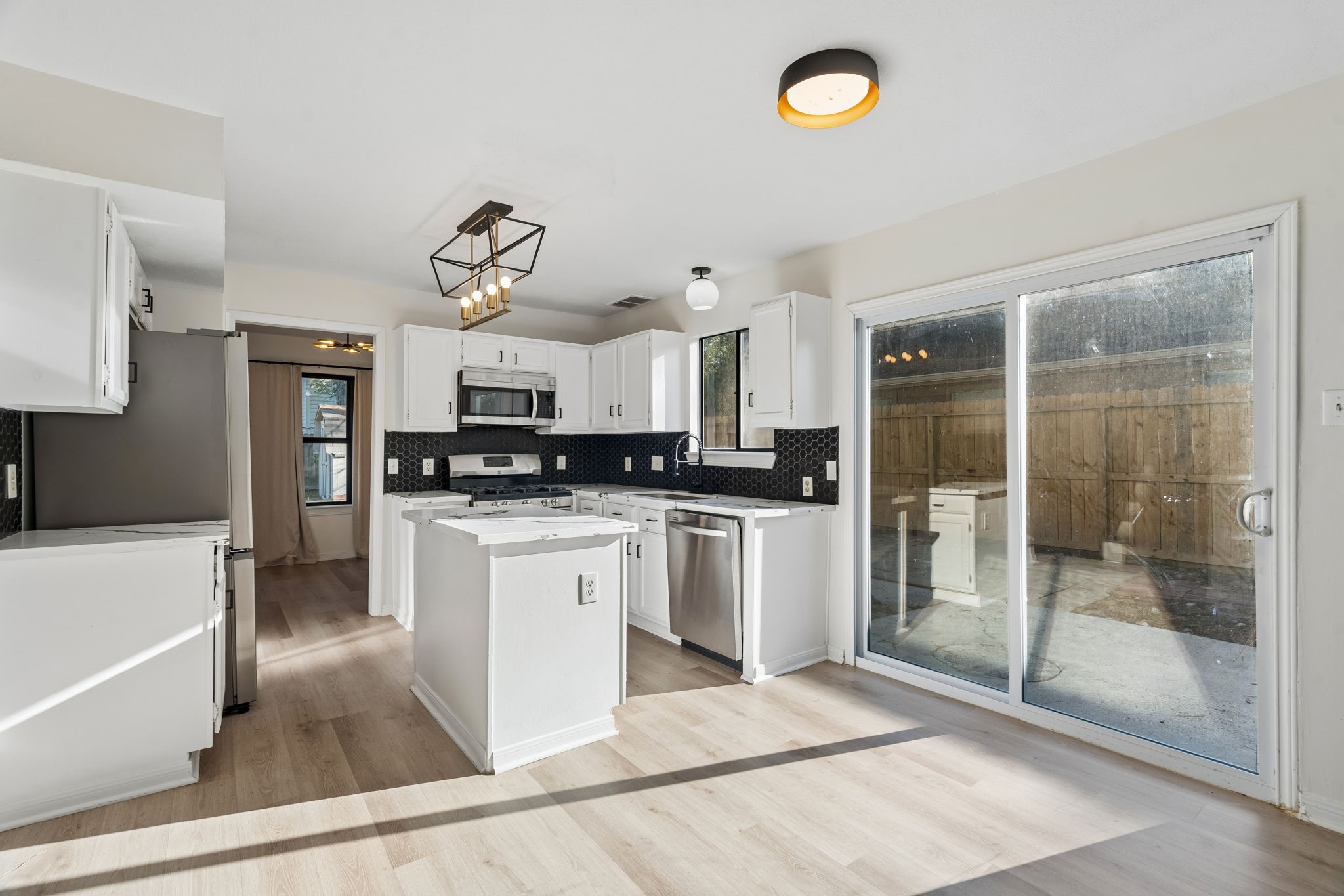 3515 Grove Oaks Drive, Houston, TX 77339