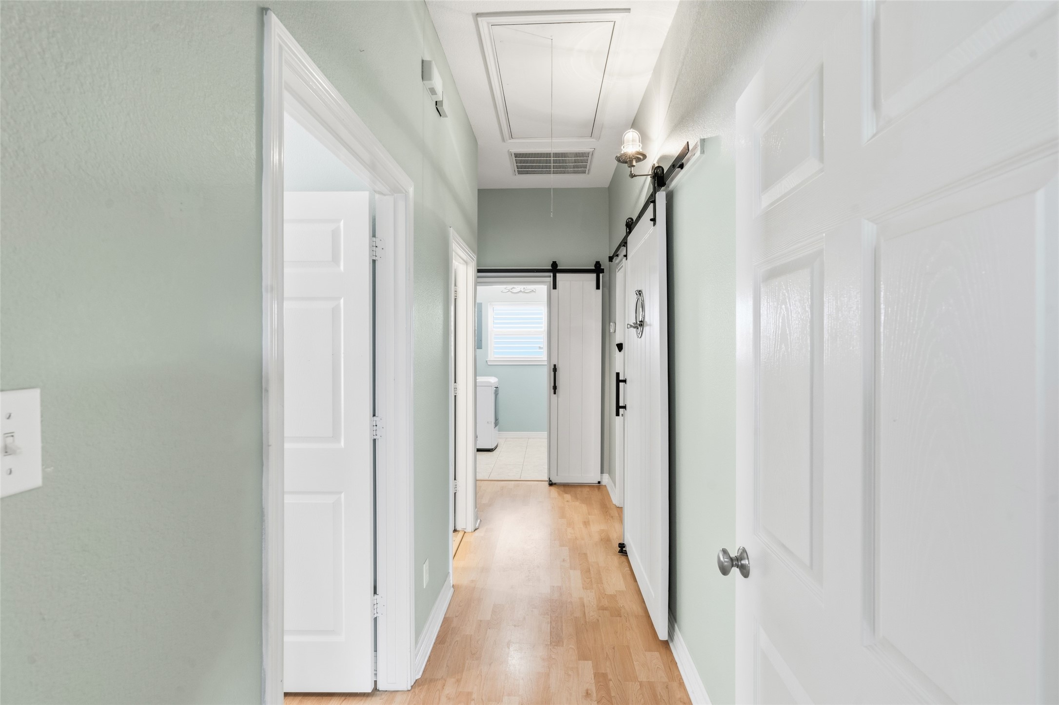 911 Bonita Street, Bayou Vista, TX 77563