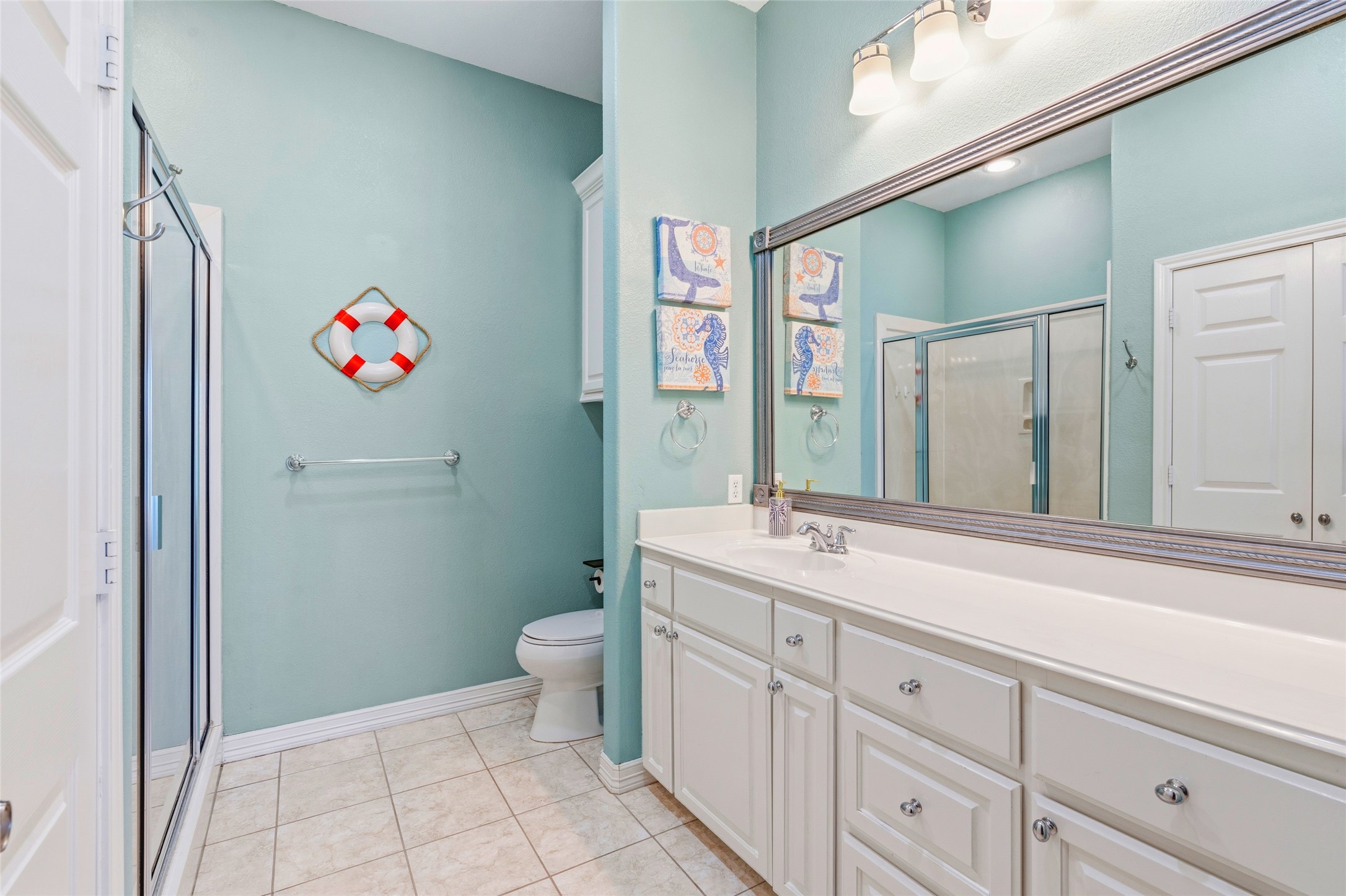 911 Bonita Street, Bayou Vista, TX 77563