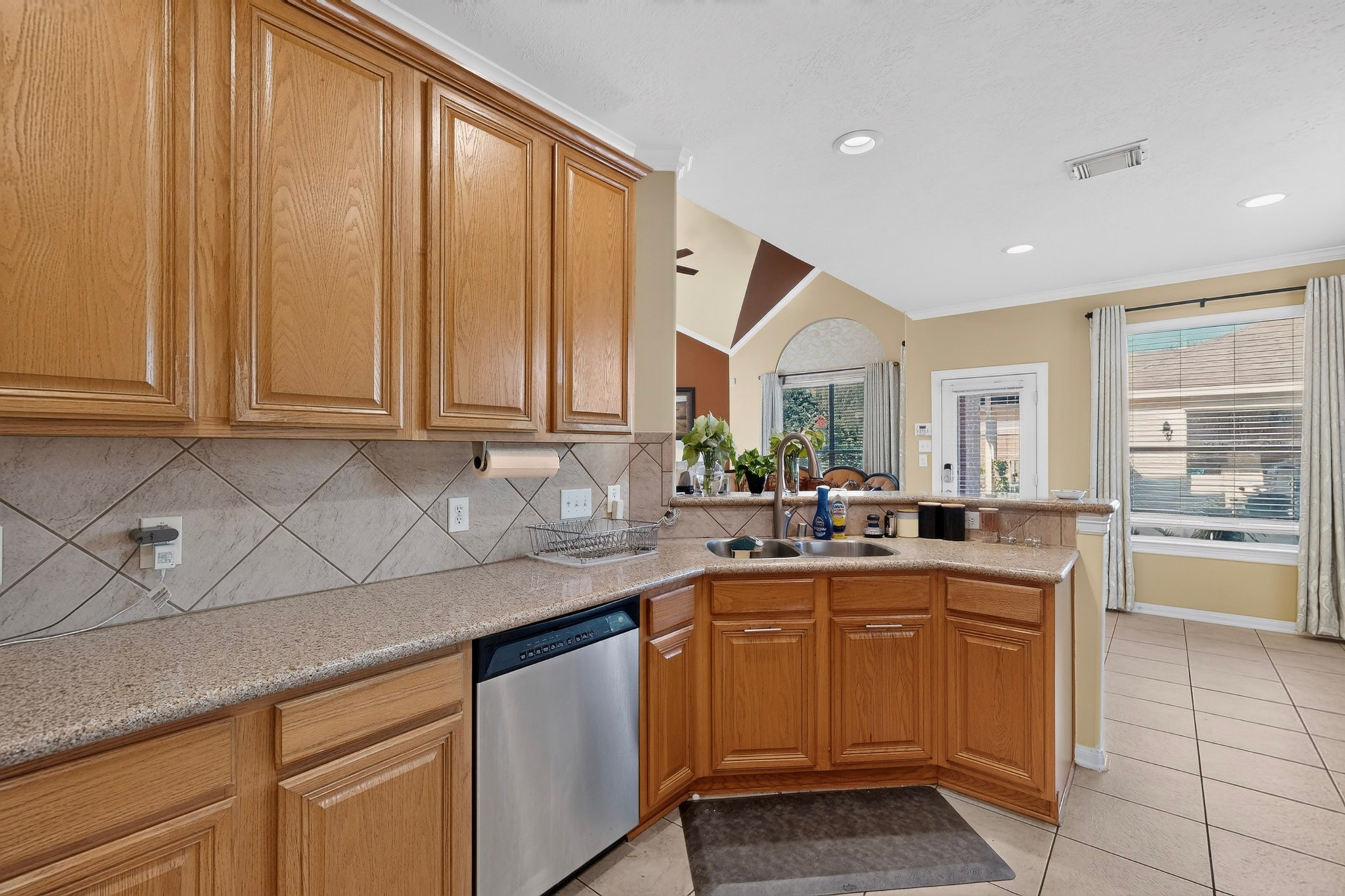 1103 Messina Court, Pearland, TX 77581