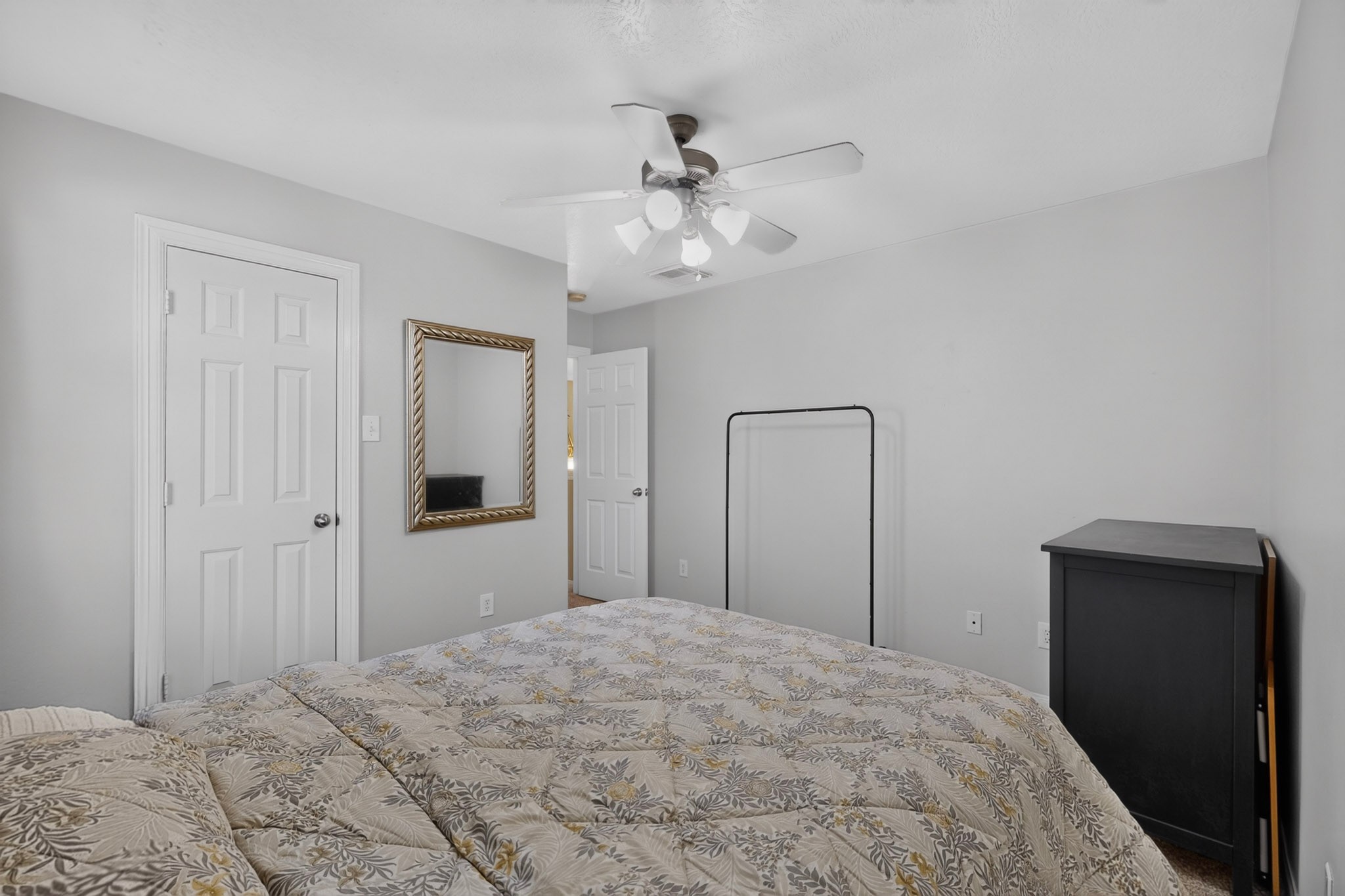 1103 Messina Court, Pearland, TX 77581