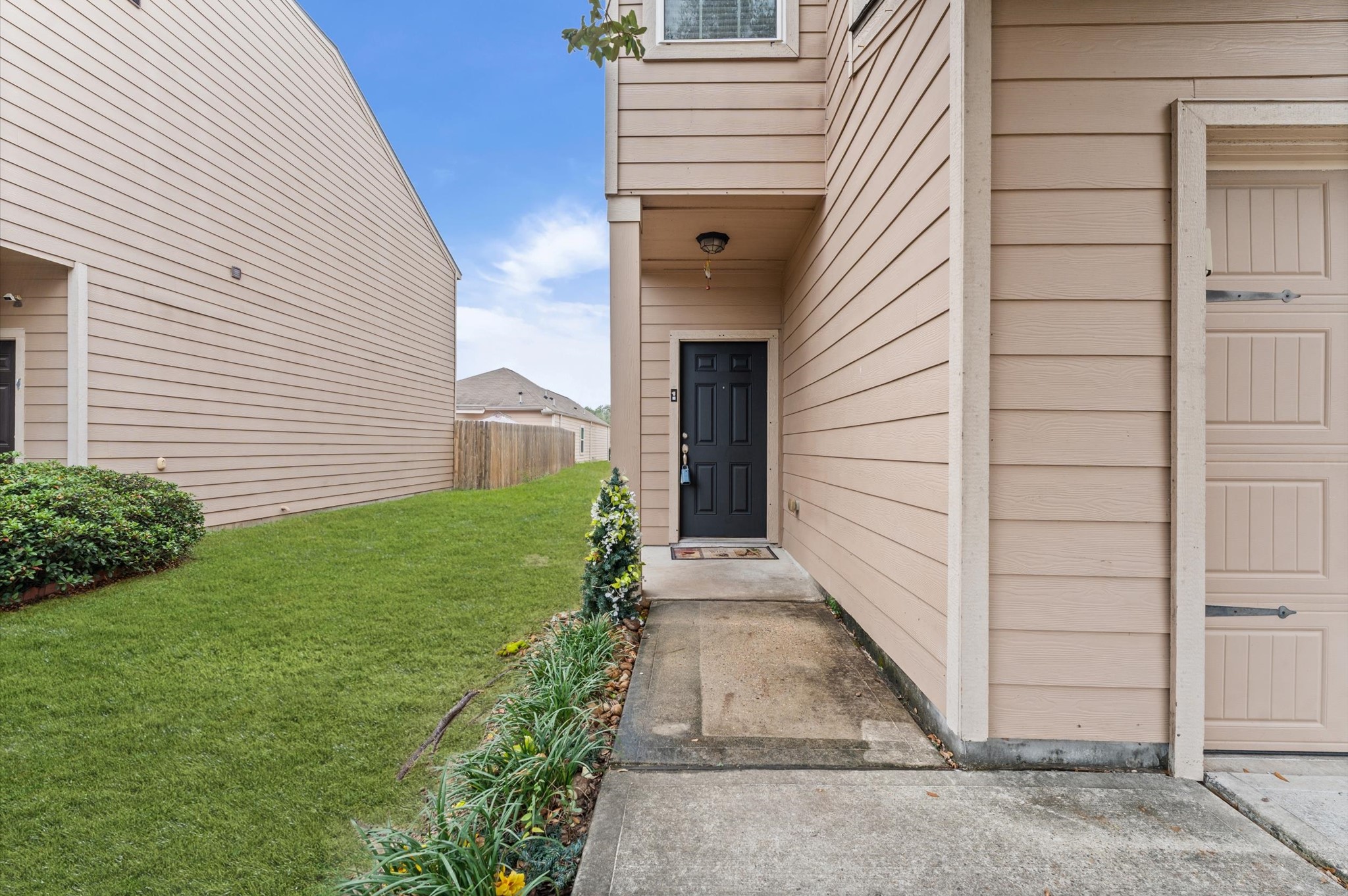 17118 Common Point Drive, Houston, TX 77090