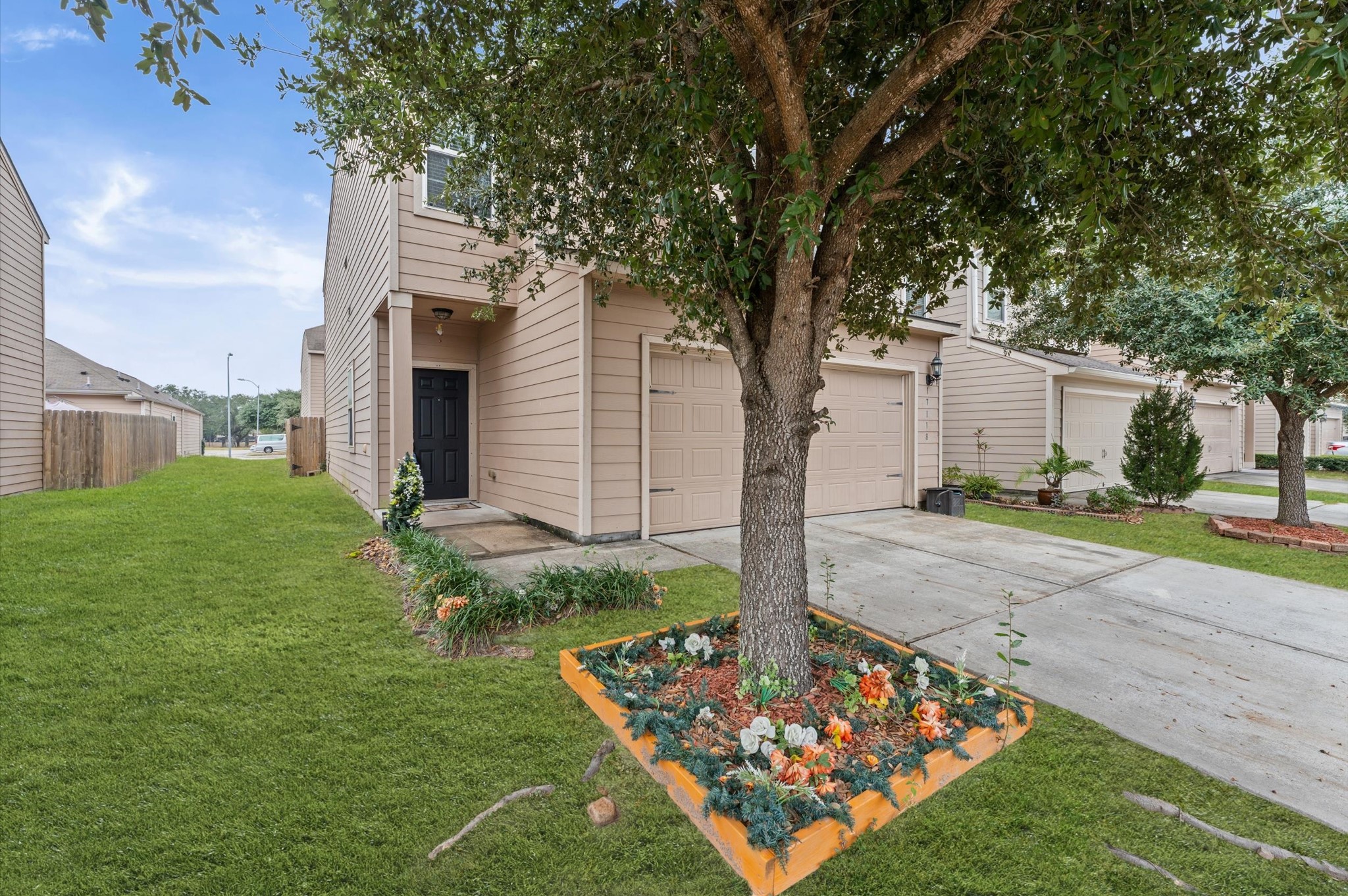 17118 Common Point Drive, Houston, TX 77090
