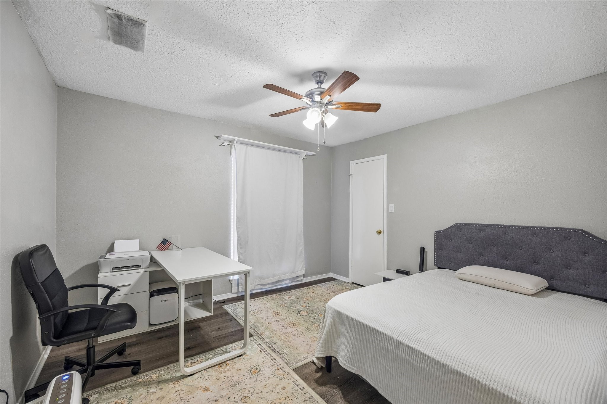 7350 Kirby Drive, #6, Houston, TX 77030