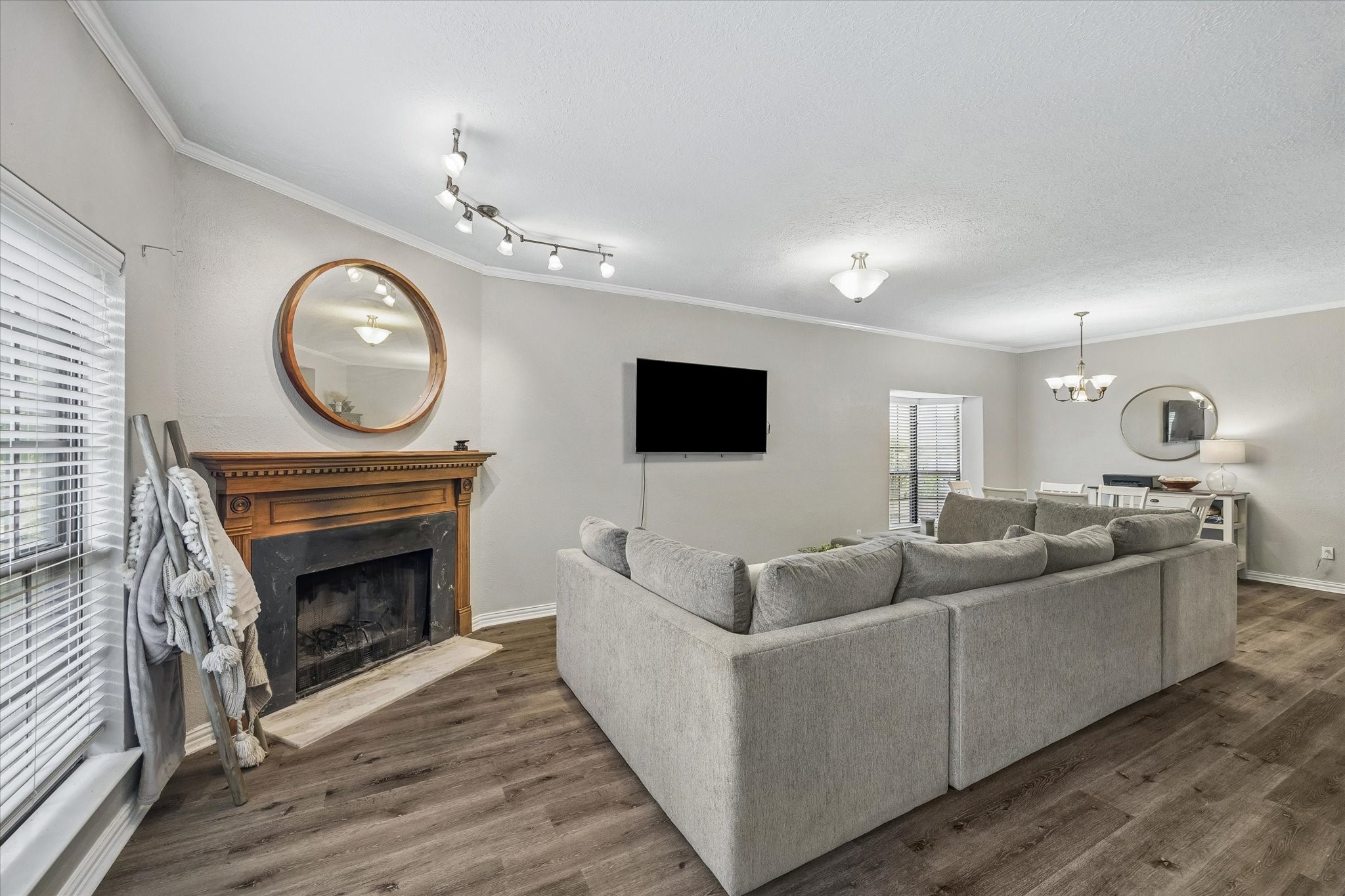 7350 Kirby Drive, #6, Houston, TX 77030