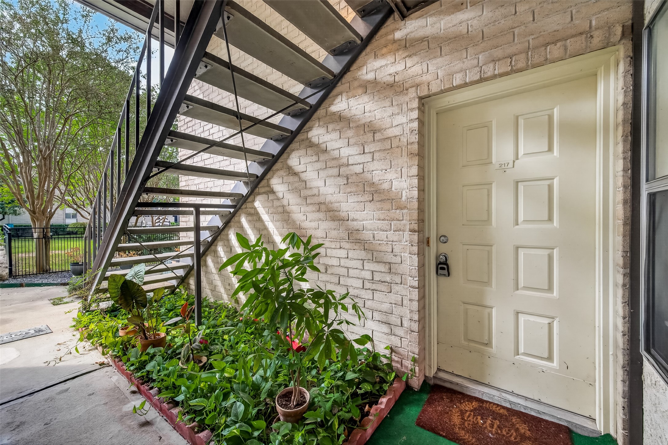 2021 Spenwick Drive, #217, Houston, TX 77055 2021 Spenwick Drive, #217, Houston, TX 77055
