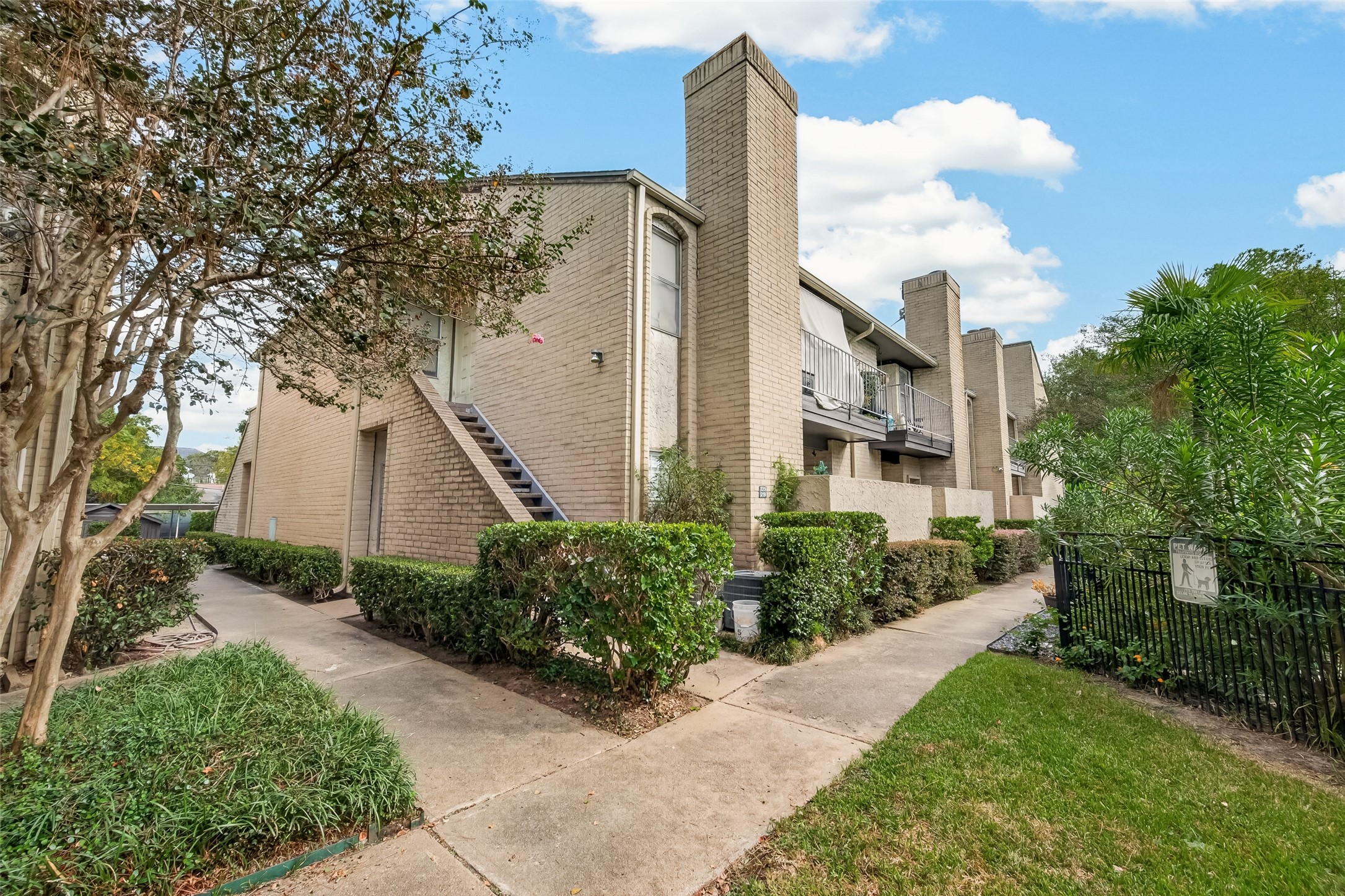 2021 Spenwick Drive, #217, Houston, TX 77055