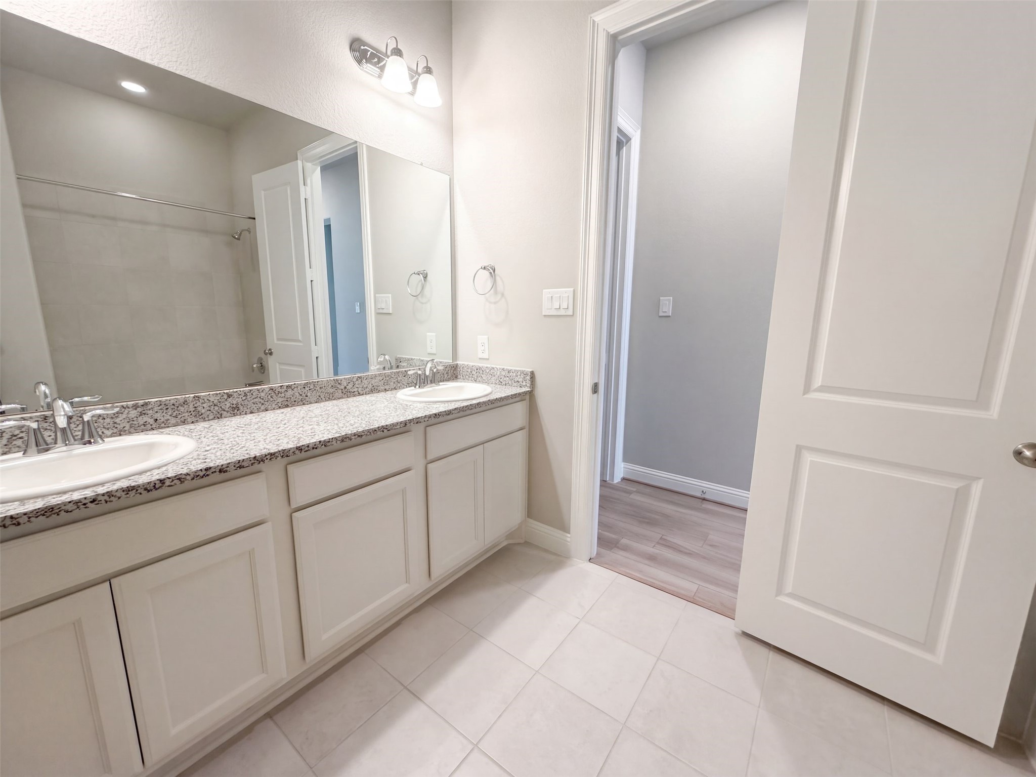 317 Treaty Oak Court, Magnolia, TX 77354