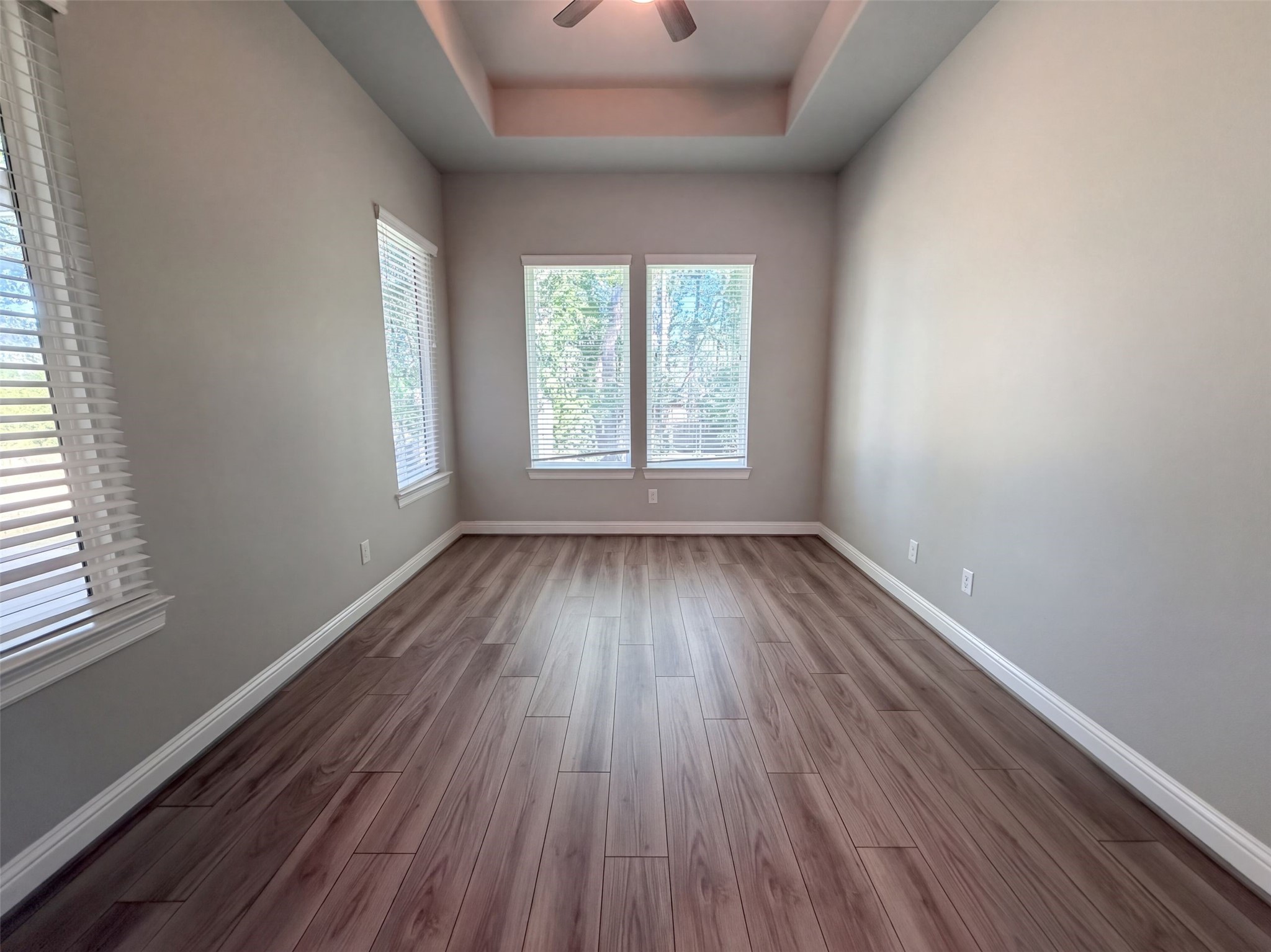 317 Treaty Oak Court, Magnolia, TX 77354