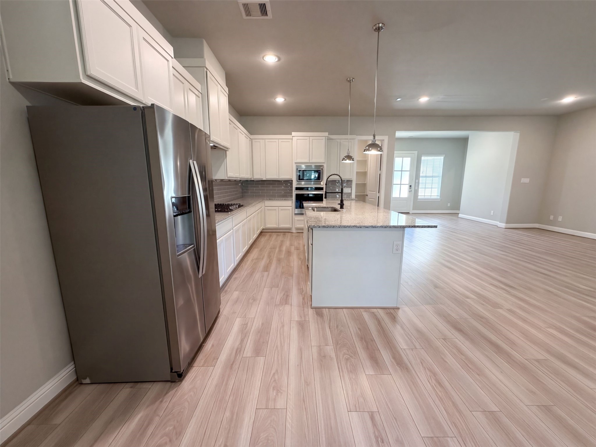 317 Treaty Oak Court, Magnolia, TX 77354 317 Treaty Oak Court, Magnolia, TX 77354