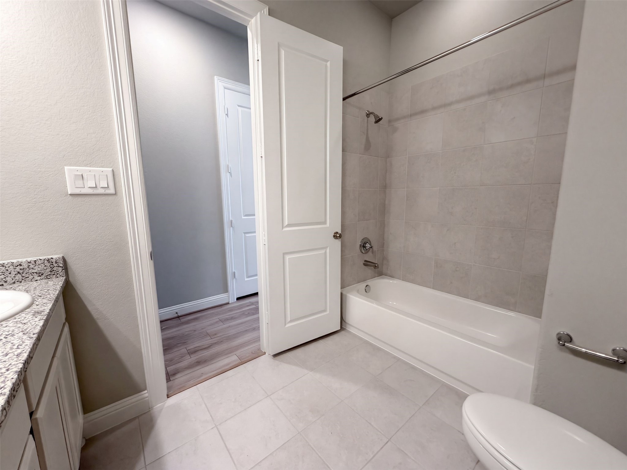 317 Treaty Oak Court, Magnolia, TX 77354