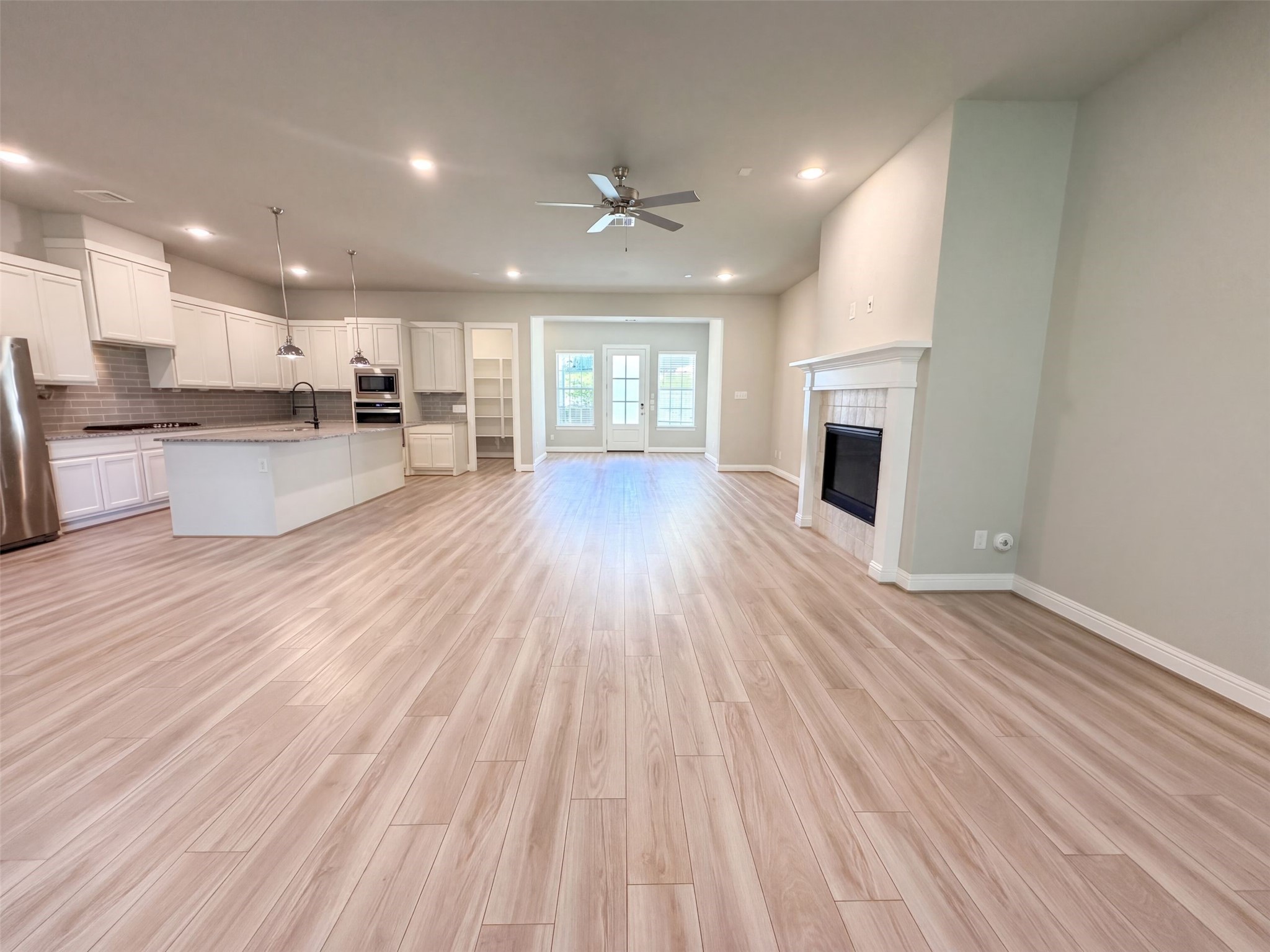 317 Treaty Oak Court, Magnolia, TX 77354 317 Treaty Oak Court, Magnolia, TX 77354