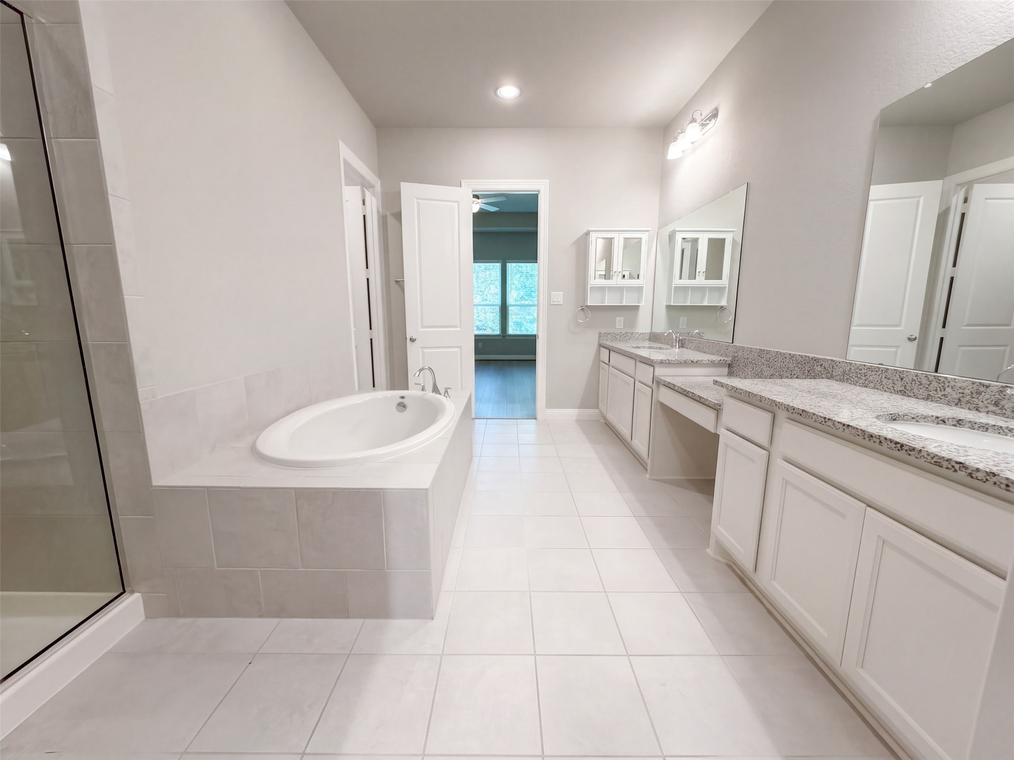 317 Treaty Oak Court, Magnolia, TX 77354
