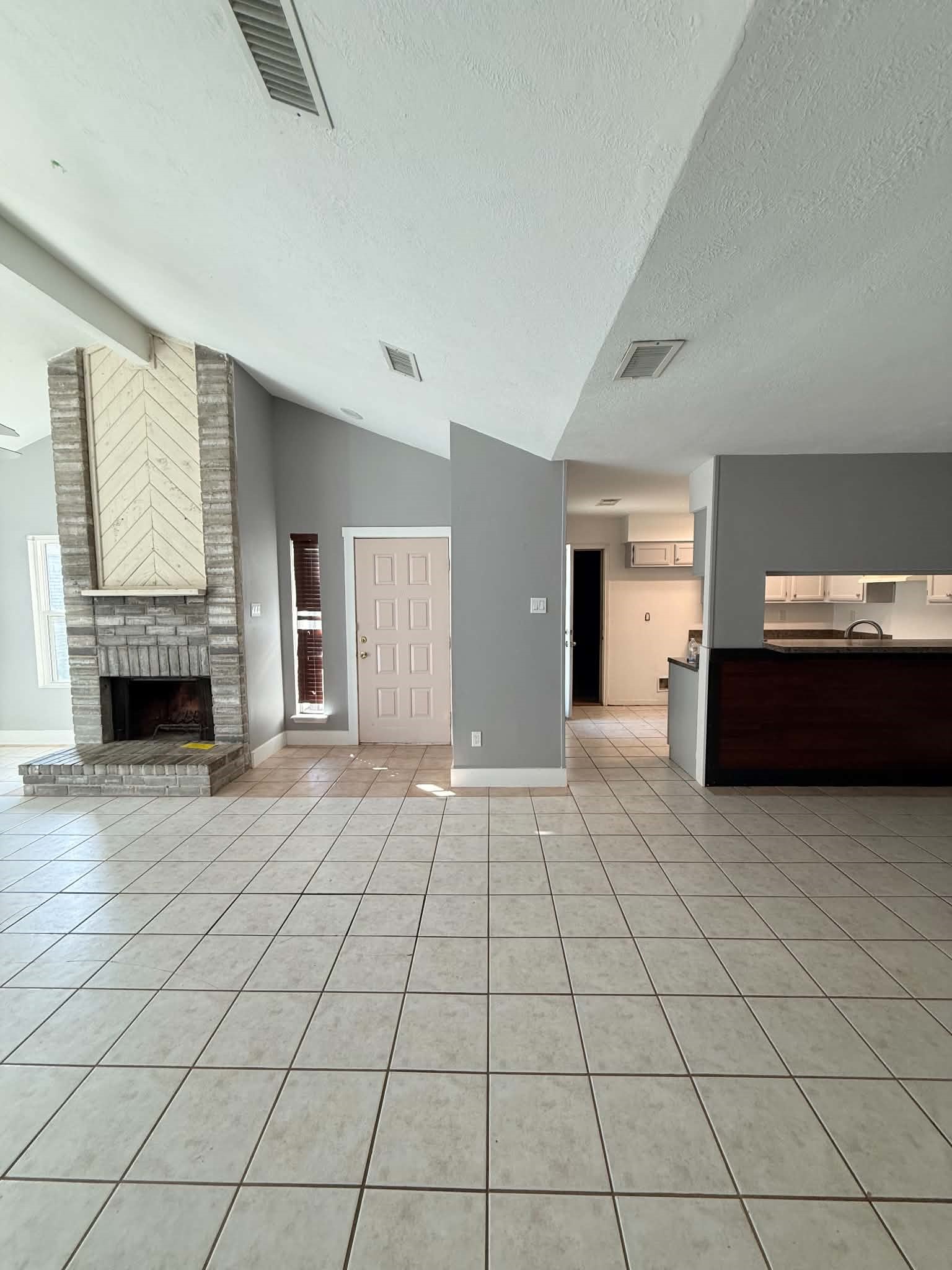 13818 Sheri Hollow Lane, Houston, TX 77082