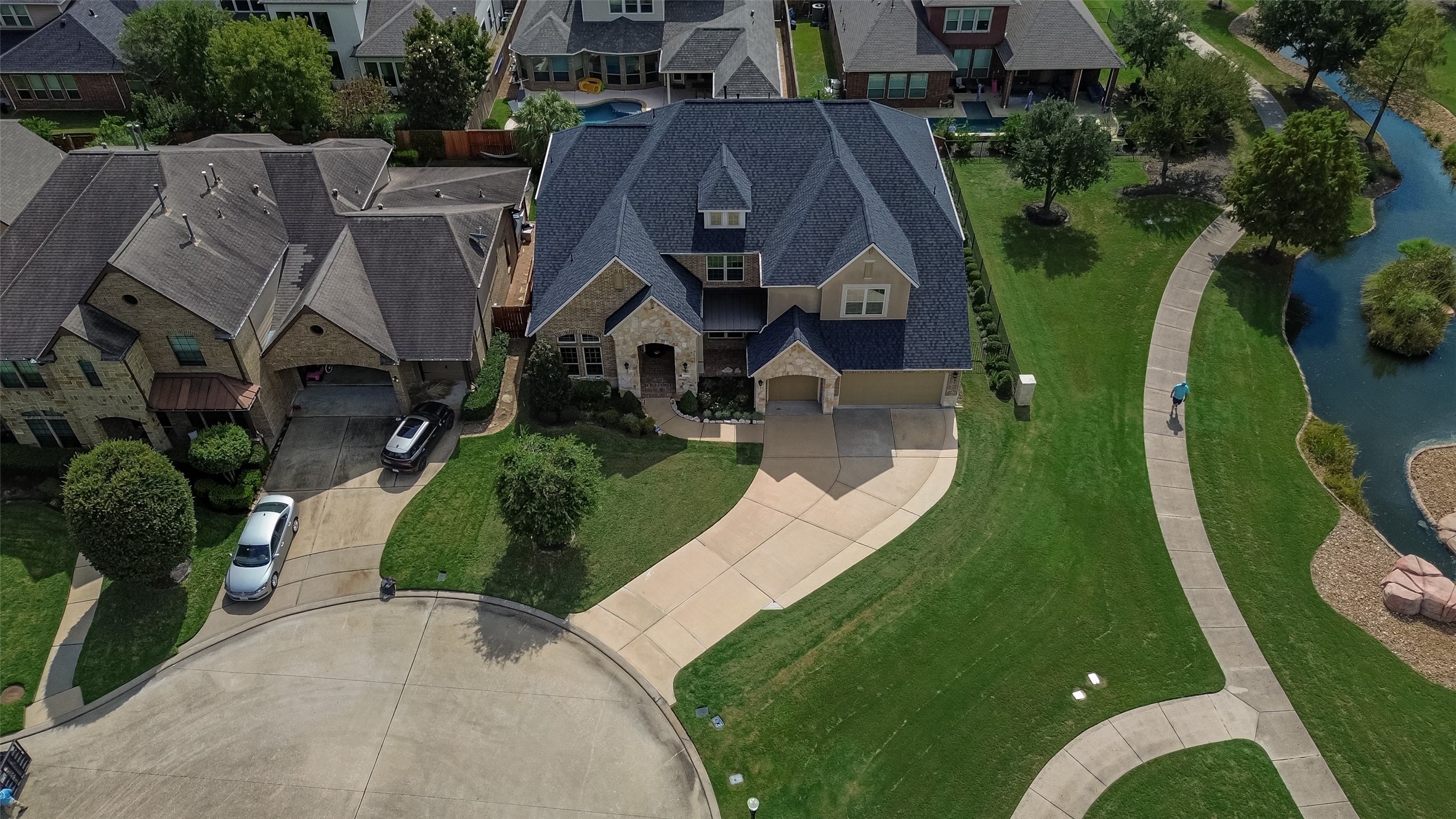 Aerial of Home/Towne Lake