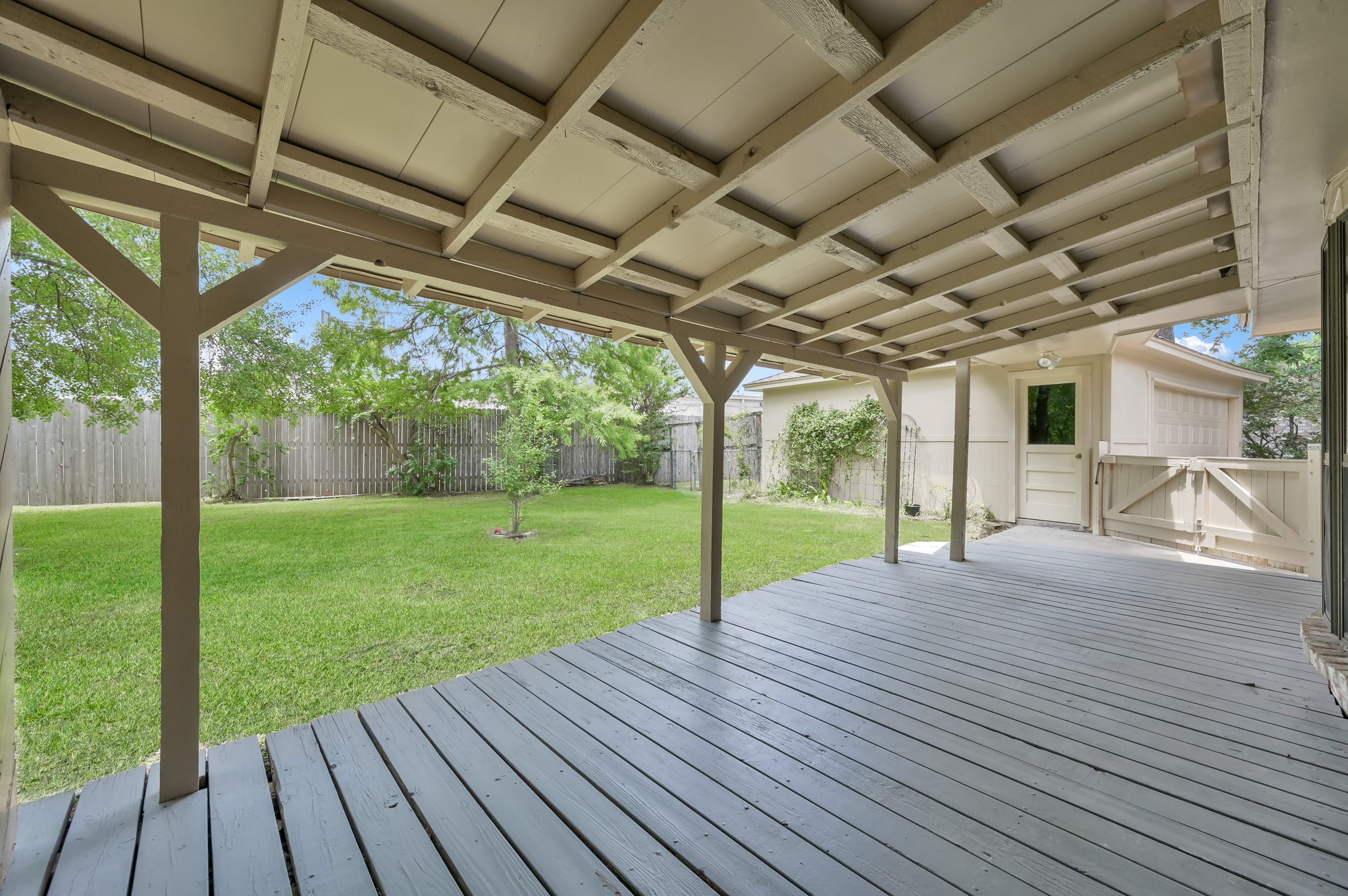 27110 Jimmy Lane, Oak Ridge North, TX 77385