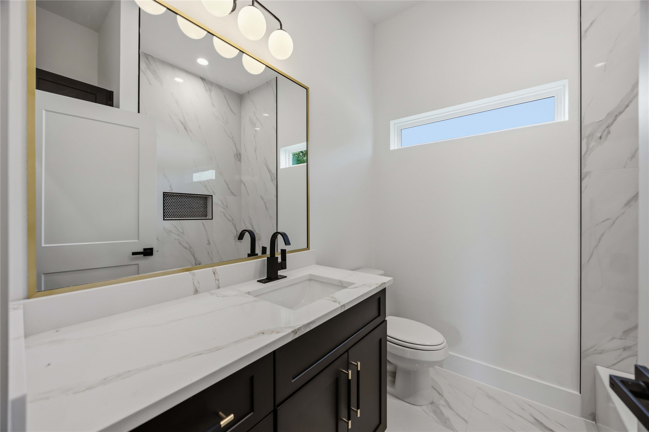 3211 Market Street, #A, Houston, TX 77020