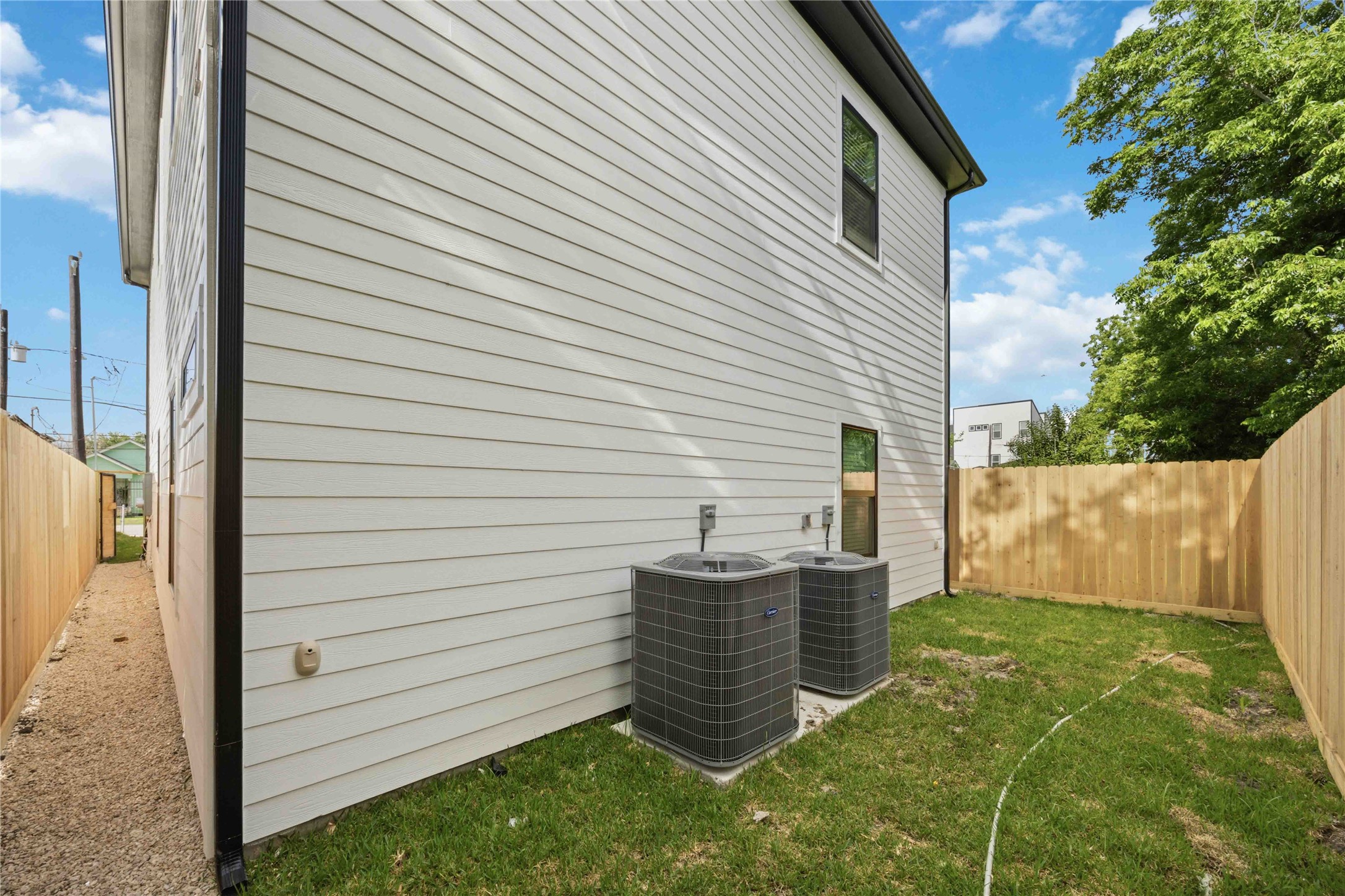 3211 Market Street, #A, Houston, TX 77020