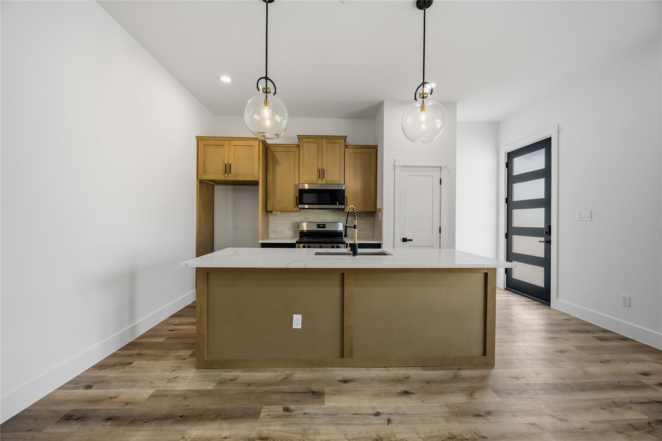 3211 Market Street, #A, Houston, TX 77020