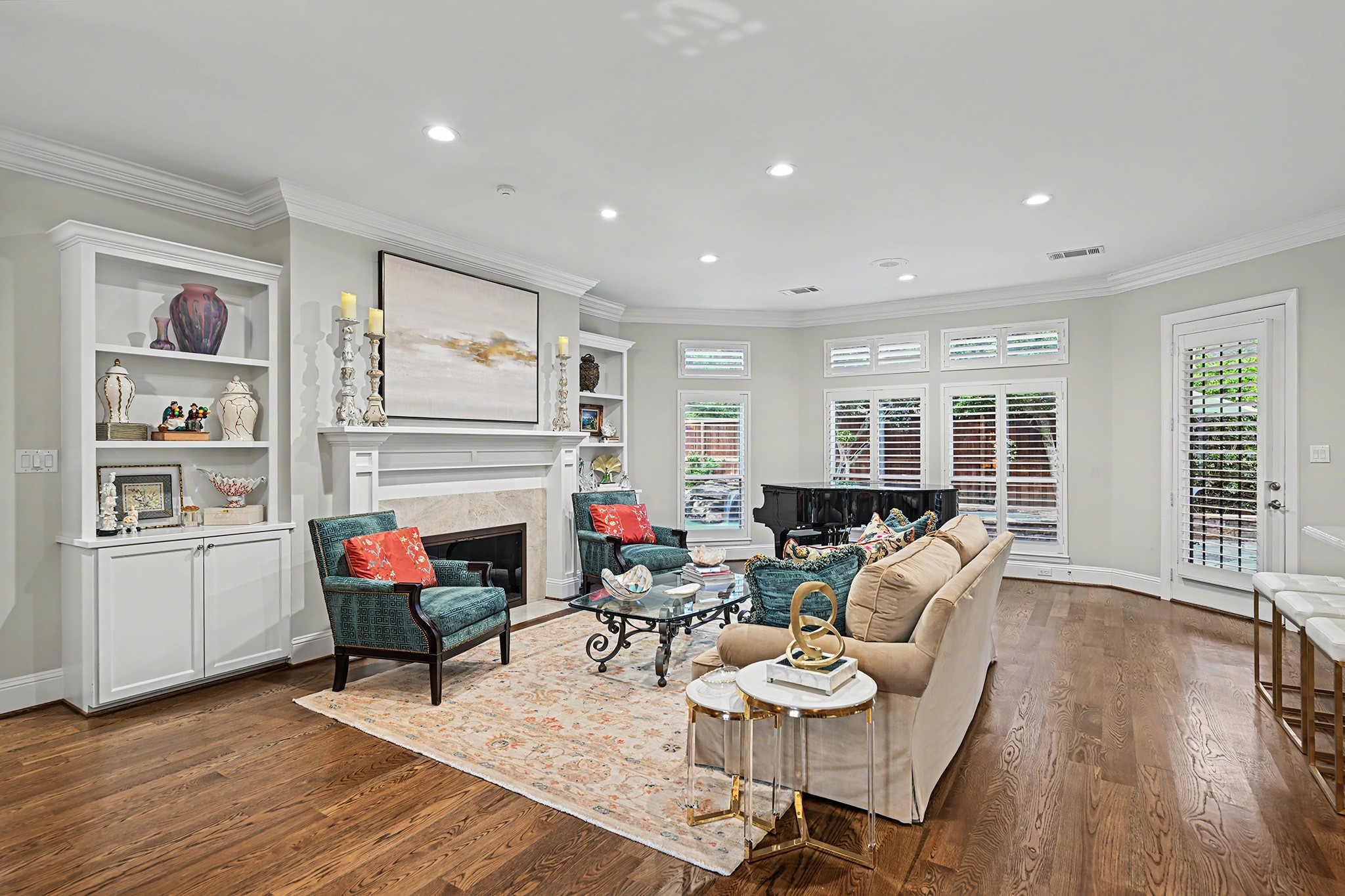 919 Bayou Parkway, Houston, TX 77077 919 Bayou Parkway, Houston, TX 77077