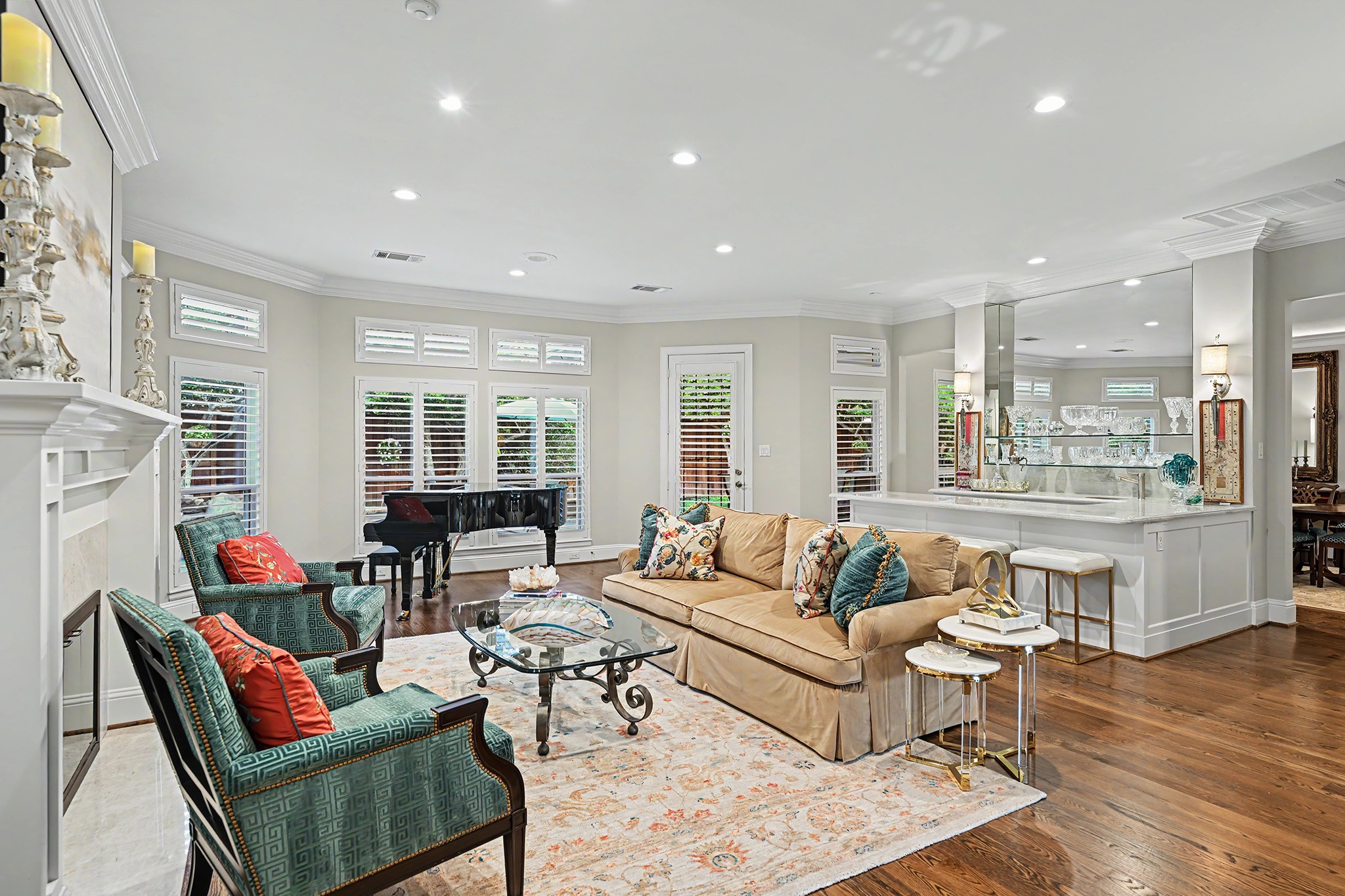 919 Bayou Parkway, Houston, TX 77077 919 Bayou Parkway, Houston, TX 77077
