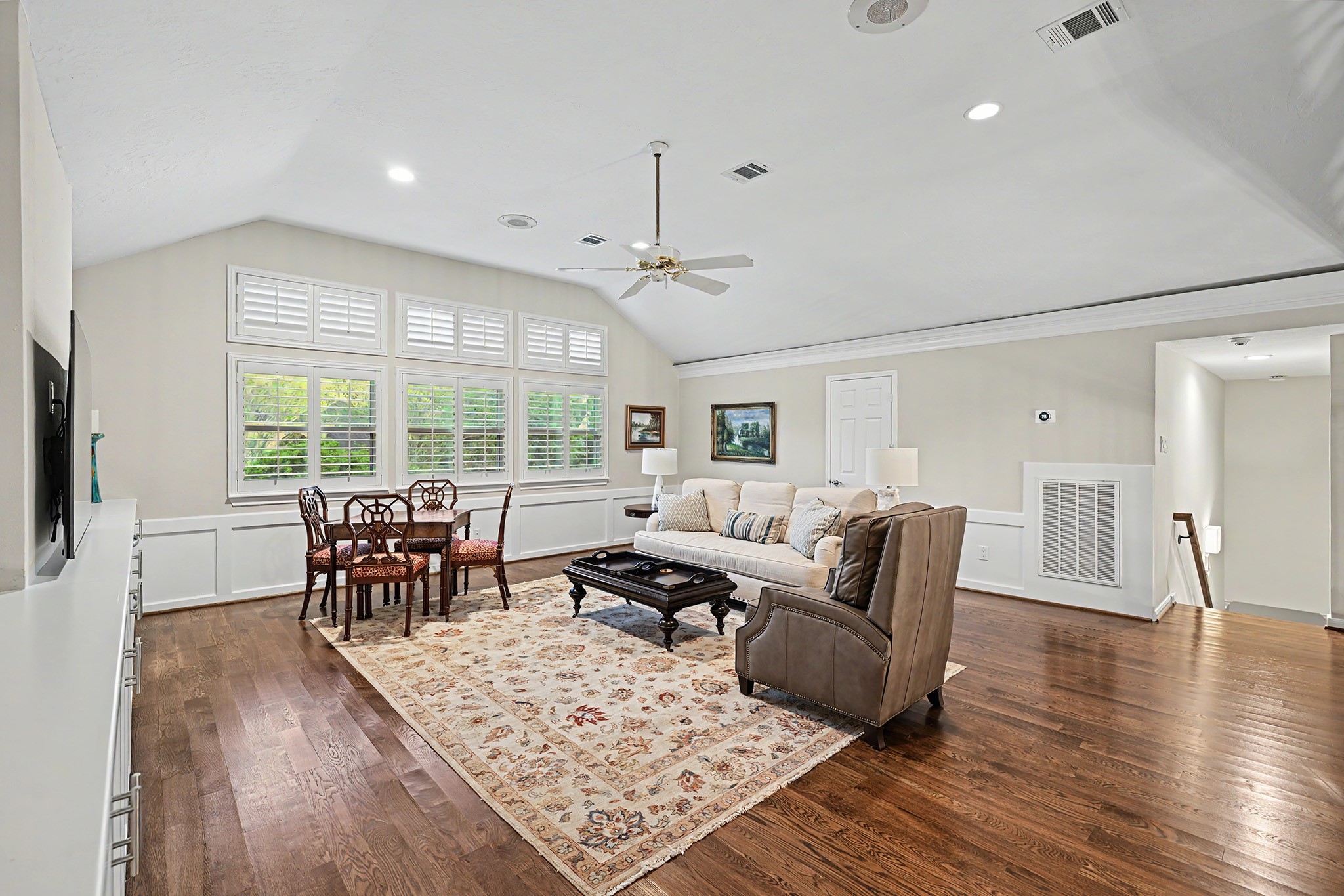 919 Bayou Parkway, Houston, TX 77077