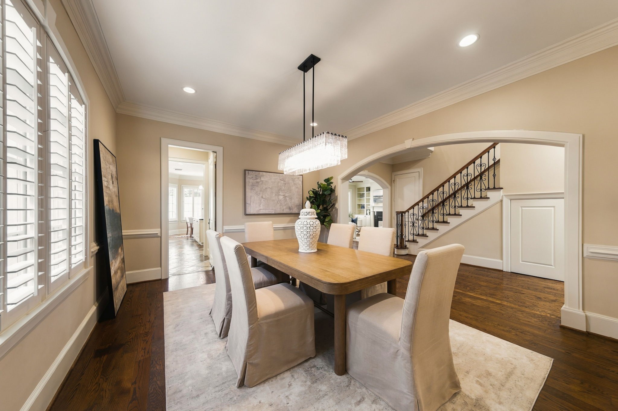 2826 Robinhood Street, West University Place, TX 77005