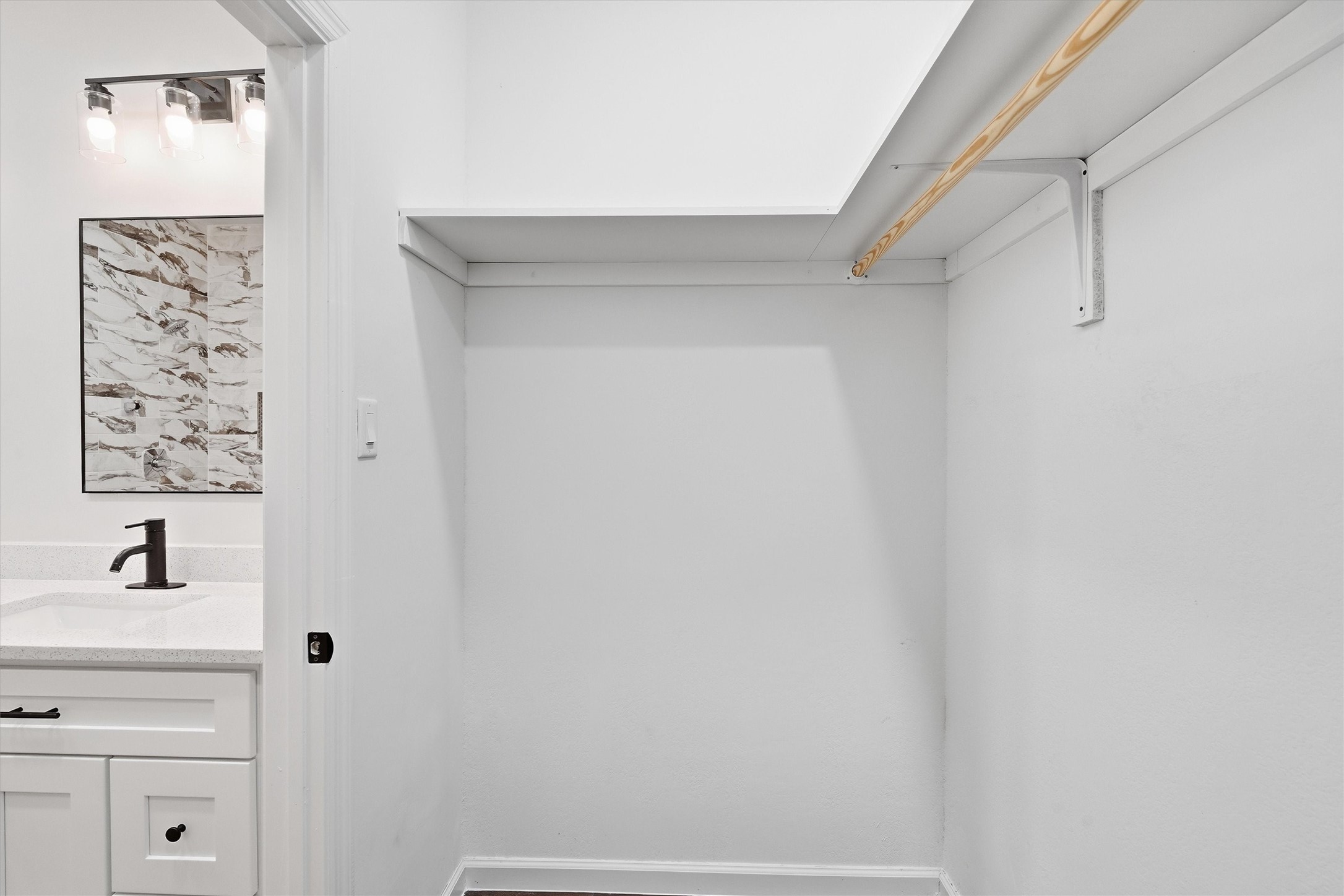 Walk in closet off the primary en suite